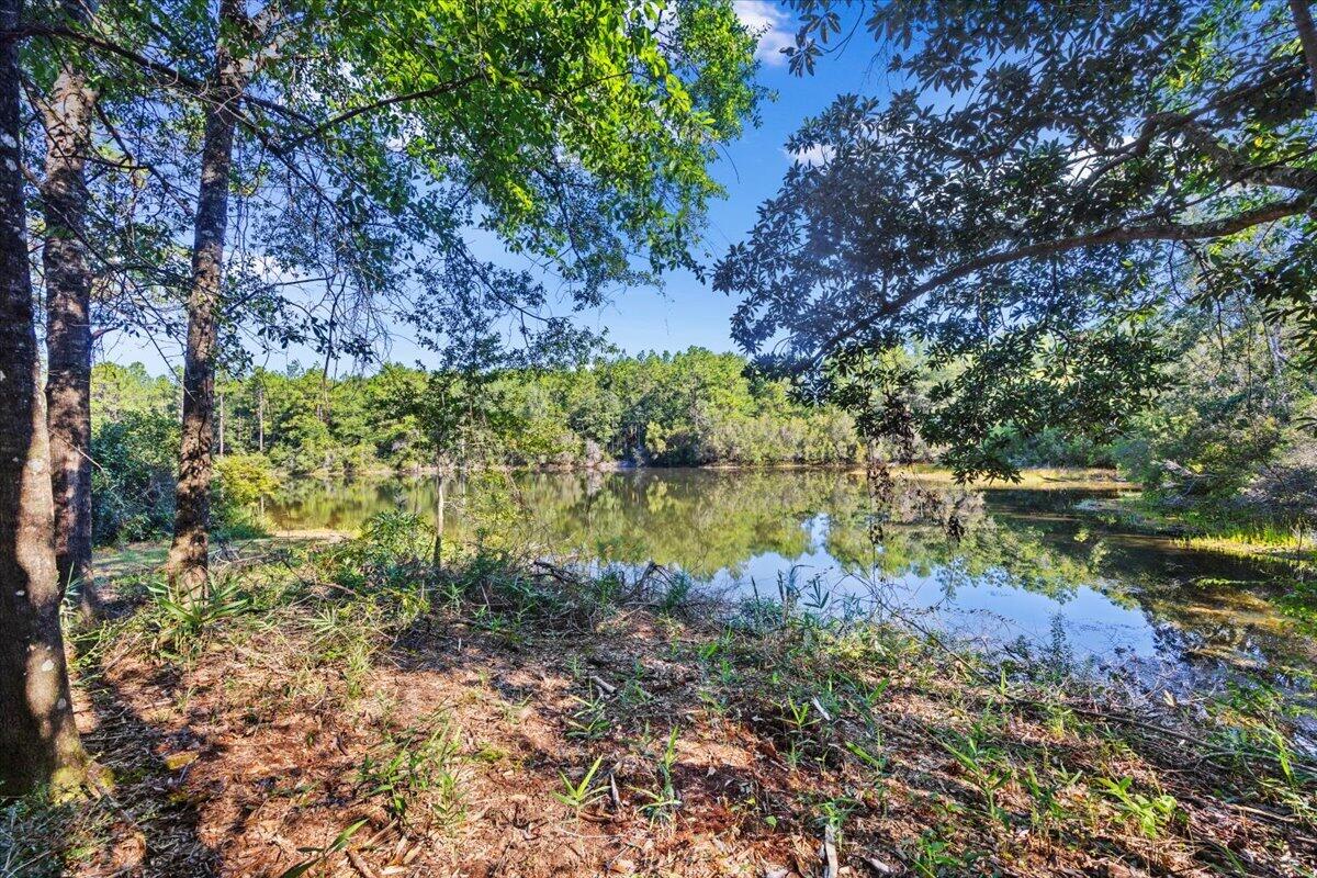 6176 Barnes Road Crestview FL 32536