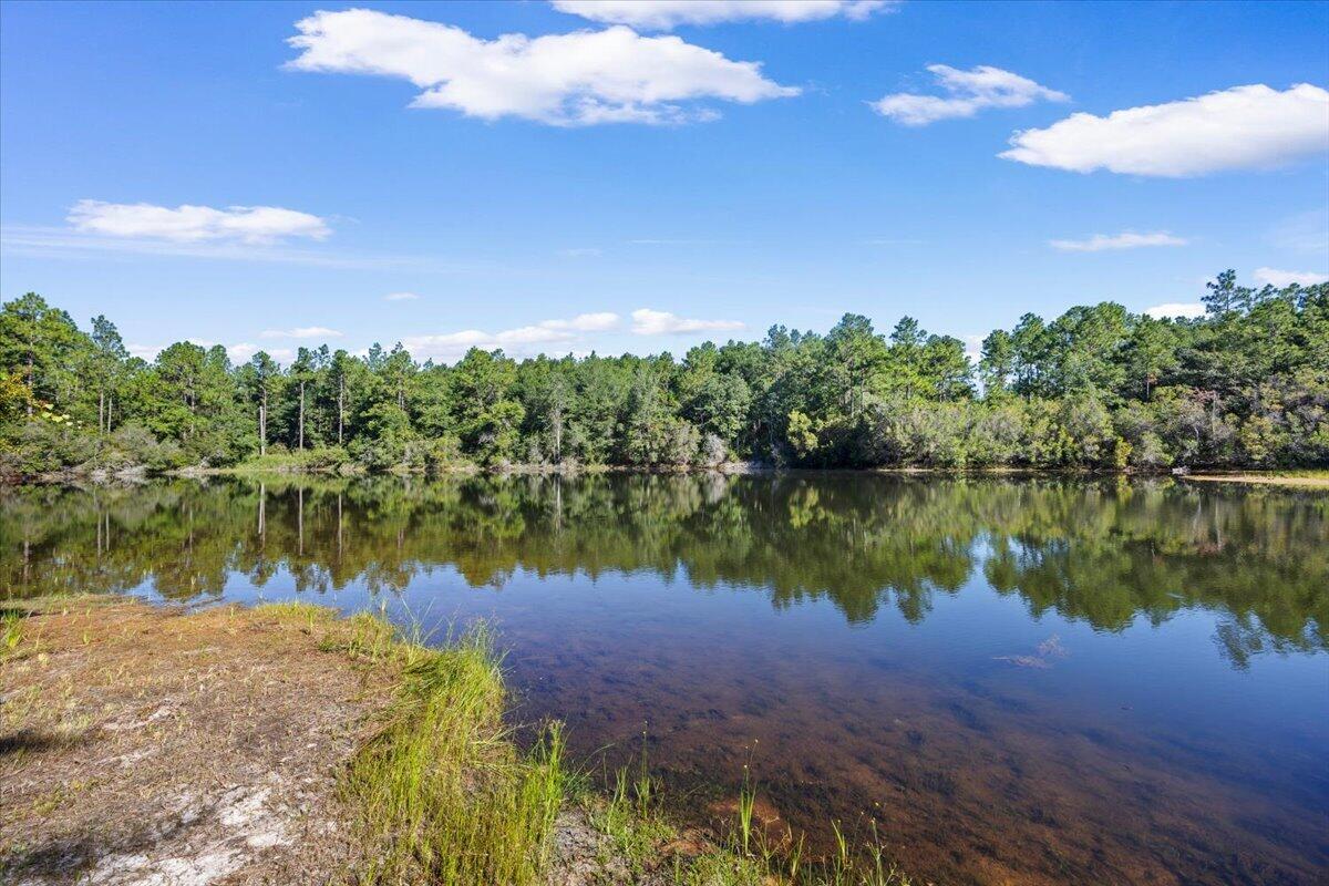6176 Barnes Road Crestview FL 32536
