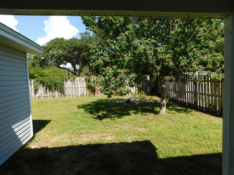 2975 Blue Pine Lane Niceville FL 32578