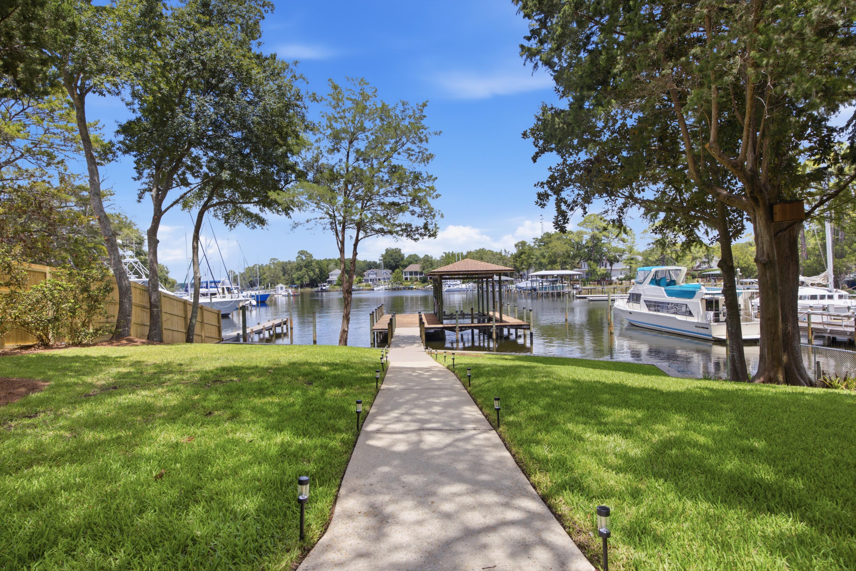 4201 Ward Cove Drive Niceville FL 32578