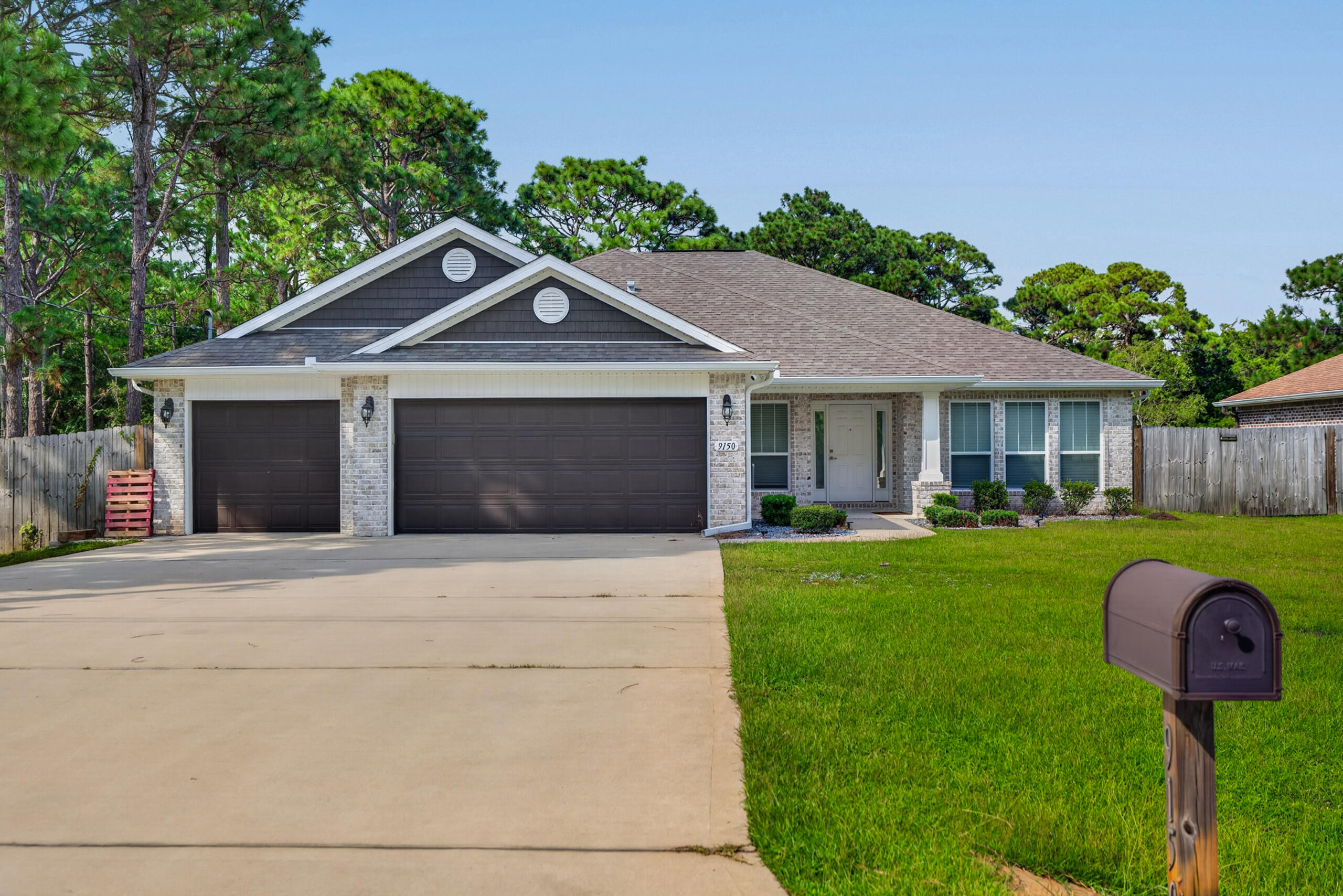 9150 Ridge Drive Navarre FL 32566
