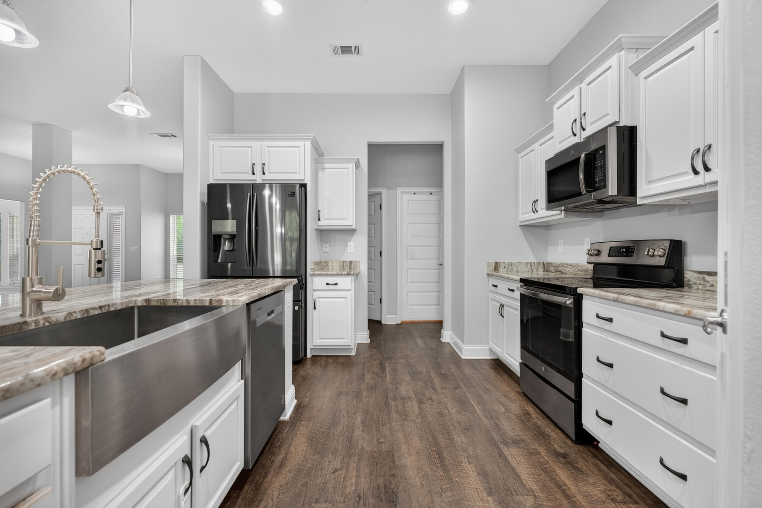 9150 Ridge Drive Navarre FL 32566