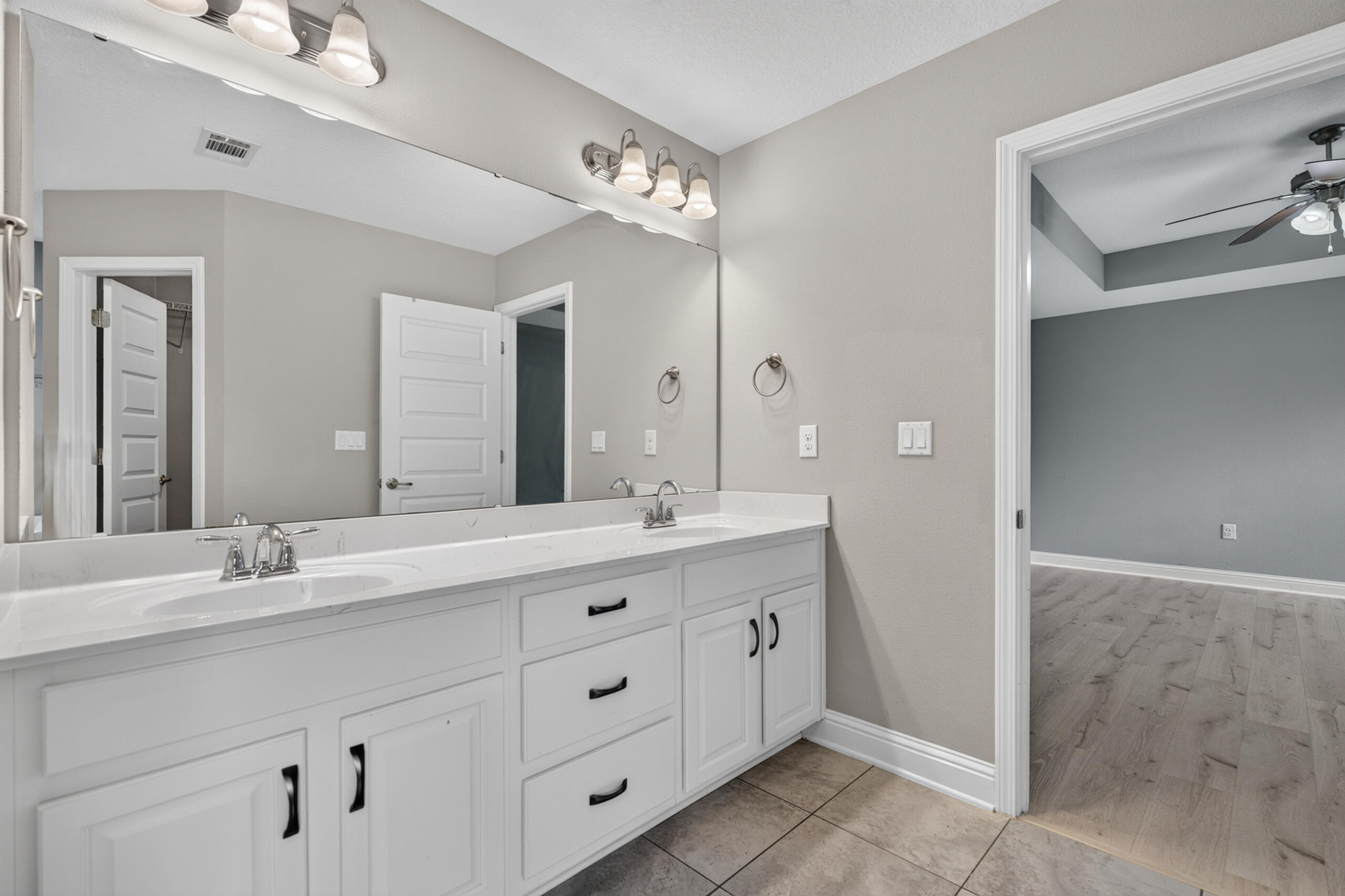 9150 Ridge Drive Navarre FL 32566