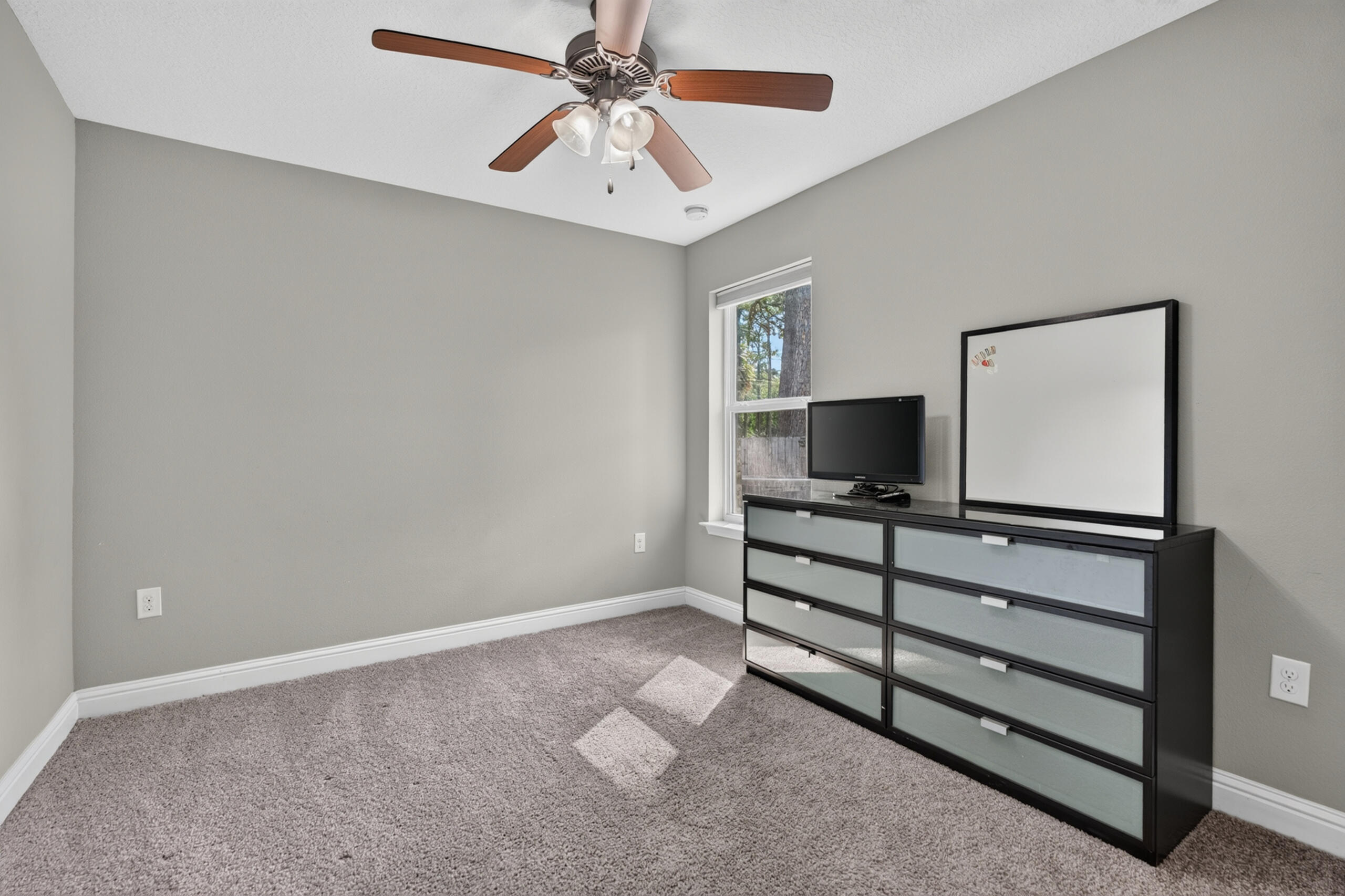 9150 Ridge Drive Navarre FL 32566