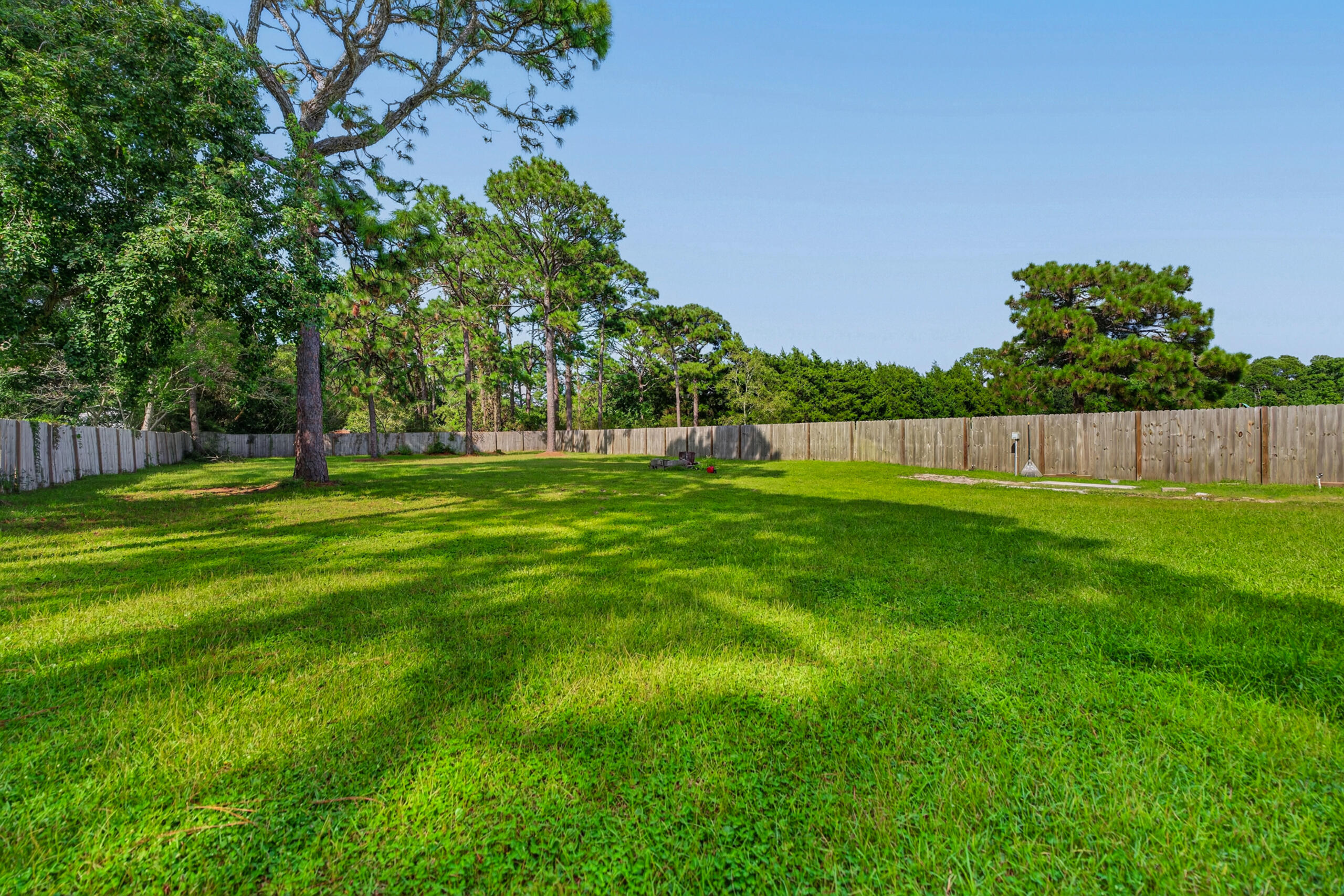 9150 Ridge Drive Navarre FL 32566