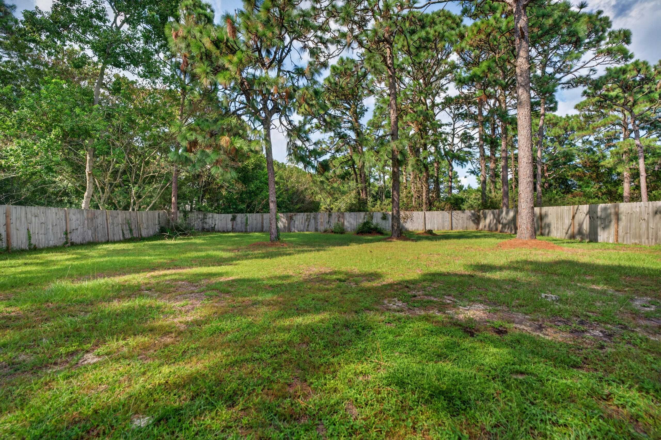 9150 Ridge Drive Navarre FL 32566