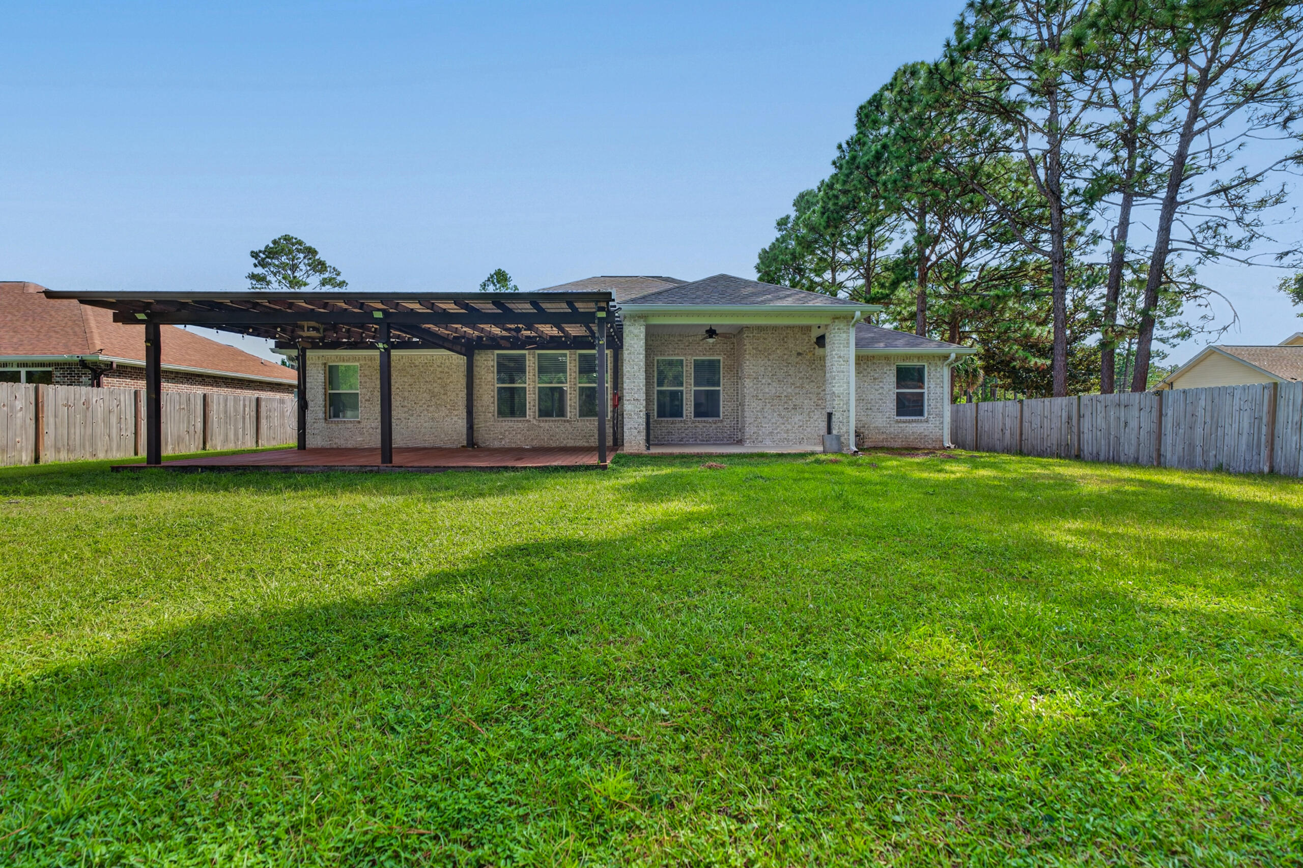 9150 Ridge Drive Navarre FL 32566