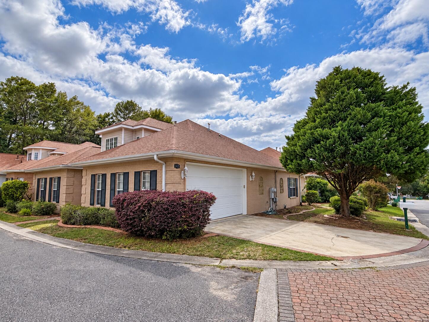 1621 Corsica Cove Niceville FL 32578