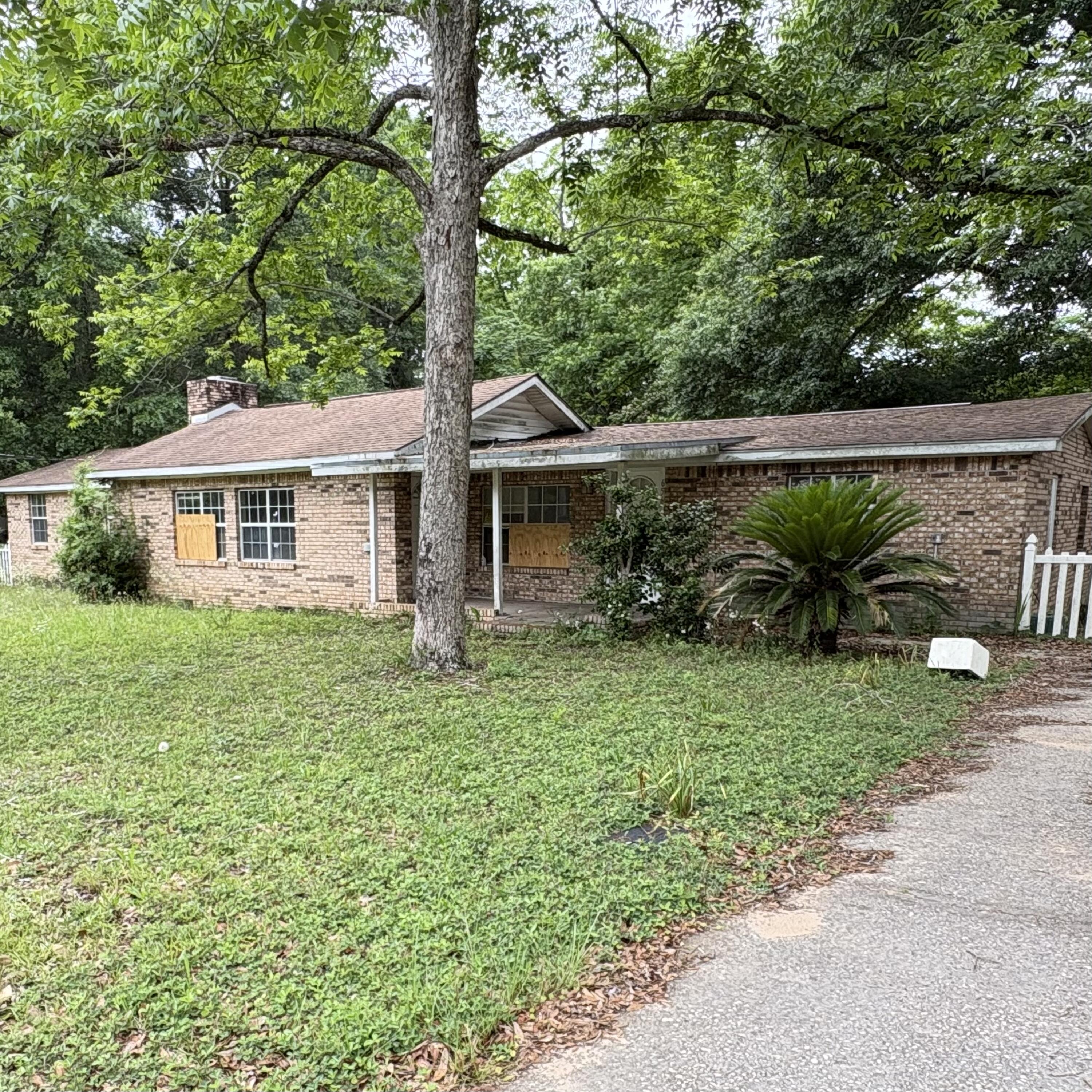 656 Mcclelland Street Crestview FL 32536