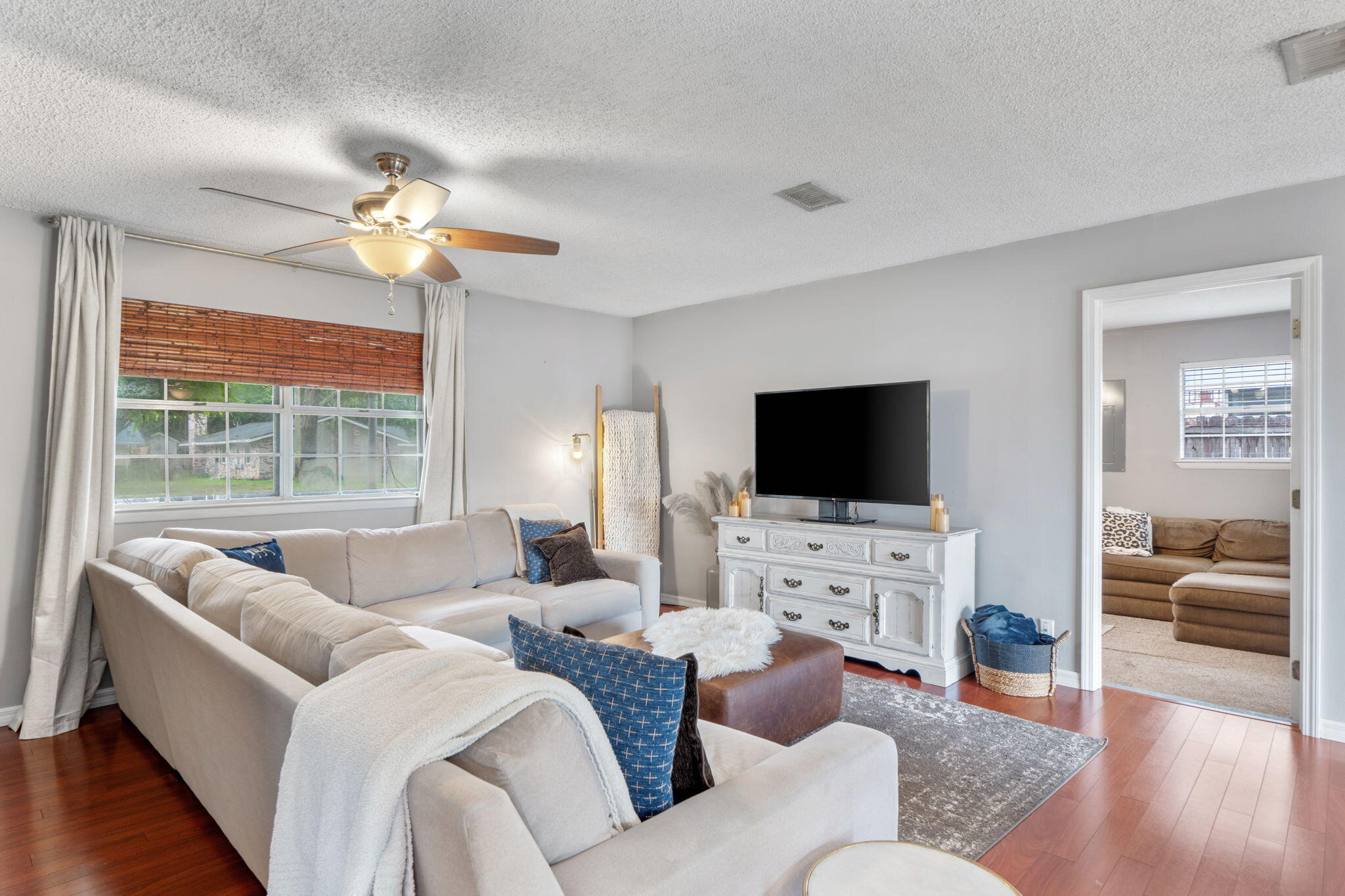 5 Lakeview Drive Mary Esther FL 32569
