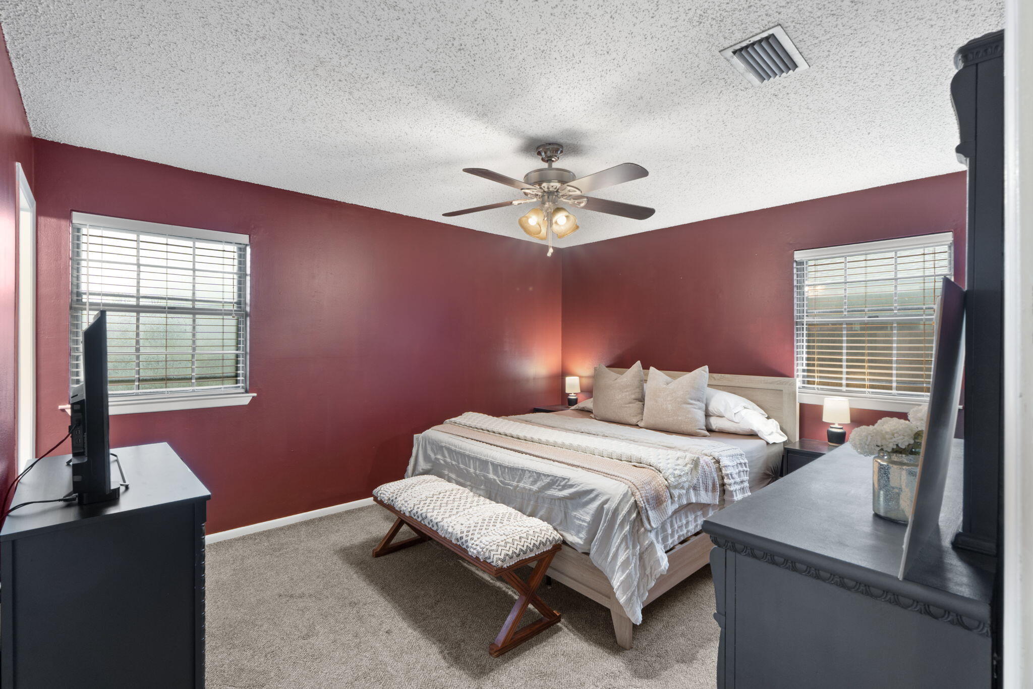 5 Lakeview Drive Mary Esther FL 32569