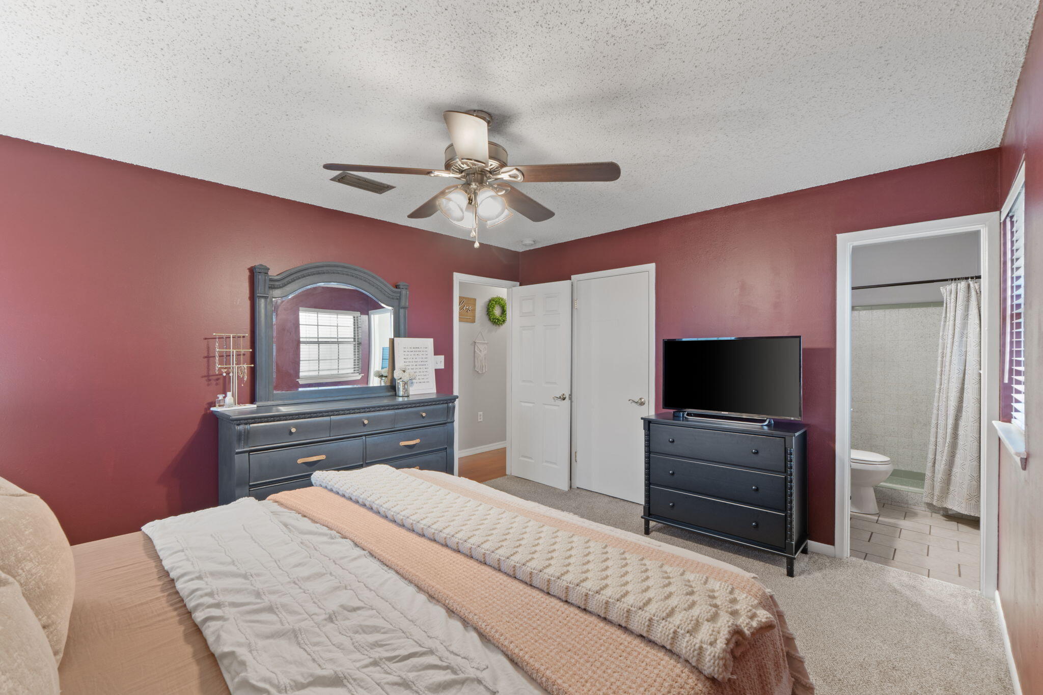 5 Lakeview Drive Mary Esther FL 32569
