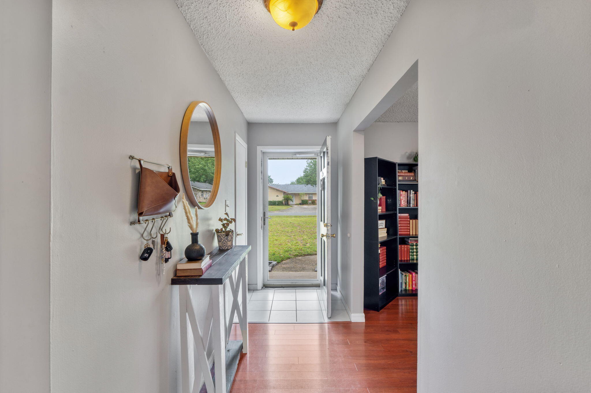 5 Lakeview Drive Mary Esther FL 32569