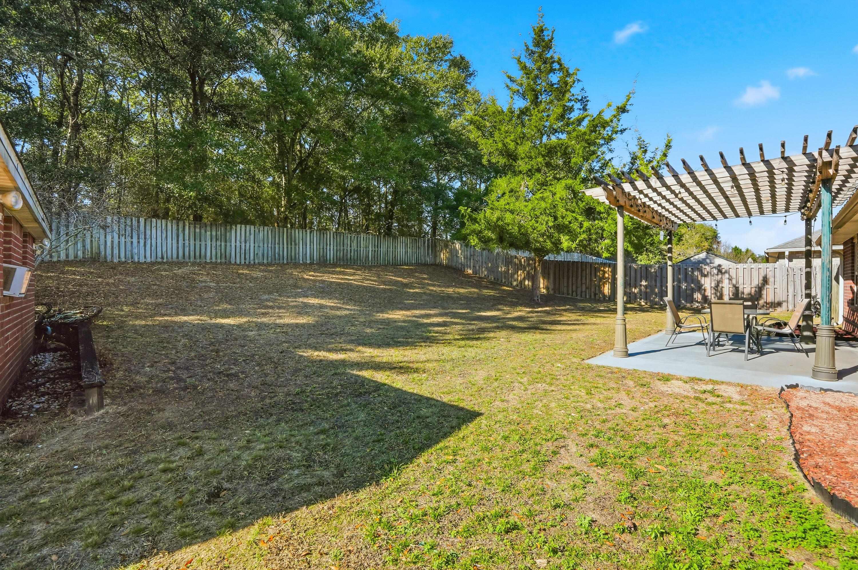 5212 Moore Loop Crestview FL 32536