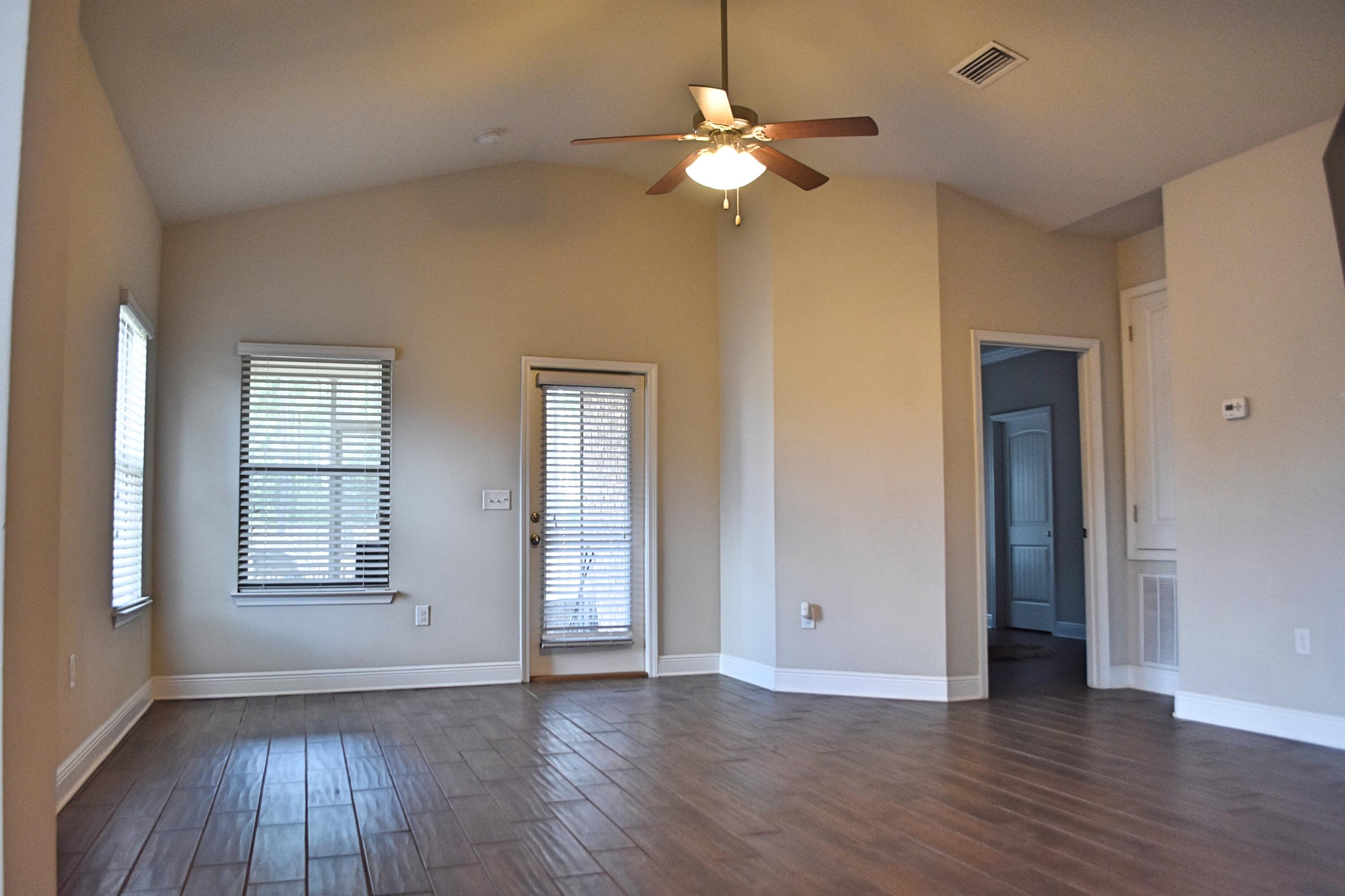 41 Twain Trail Freeport FL 32439