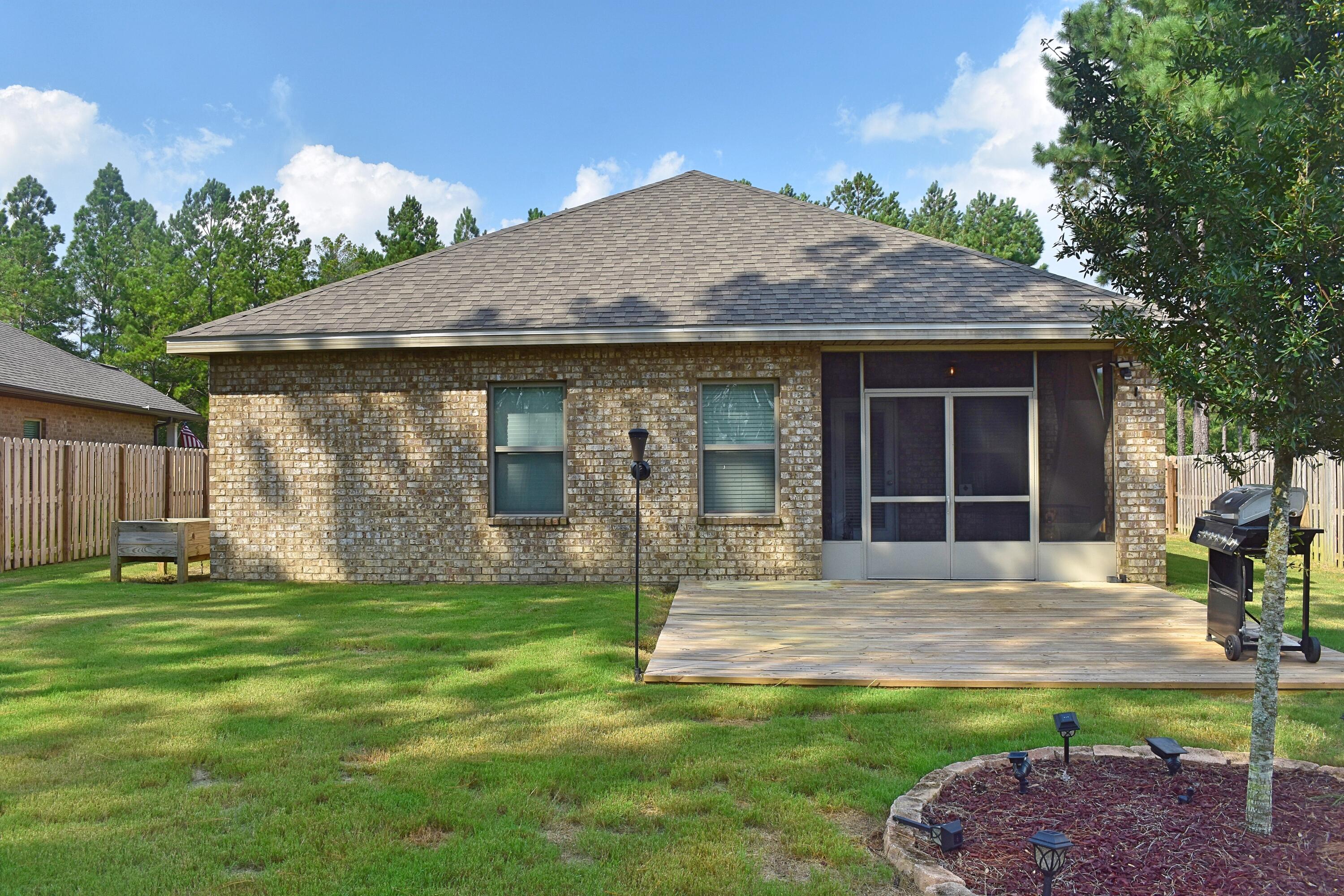 41 Twain Trail Freeport FL 32439