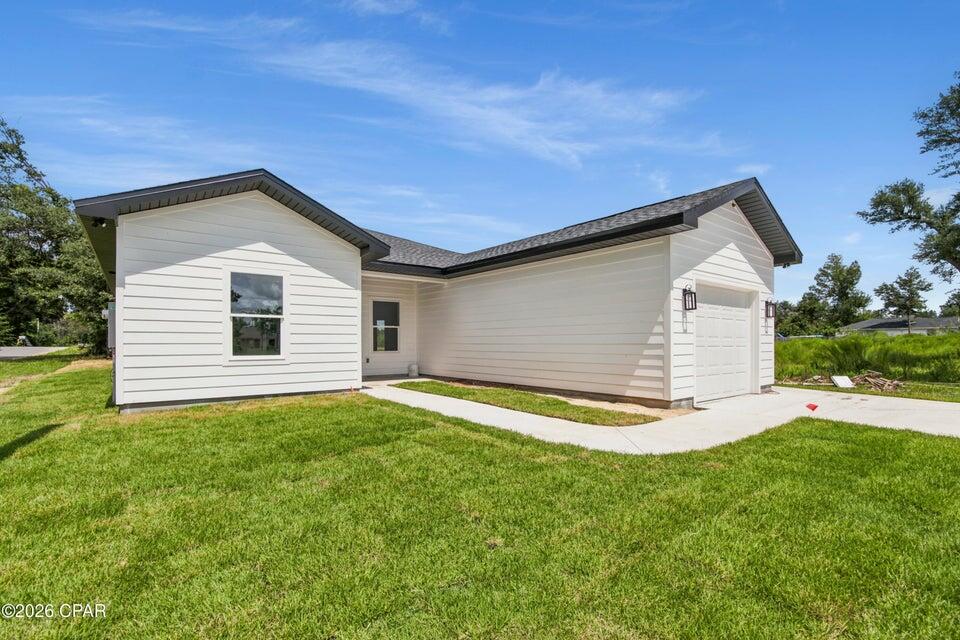 4911 Oak Avenue Youngstown FL 32466