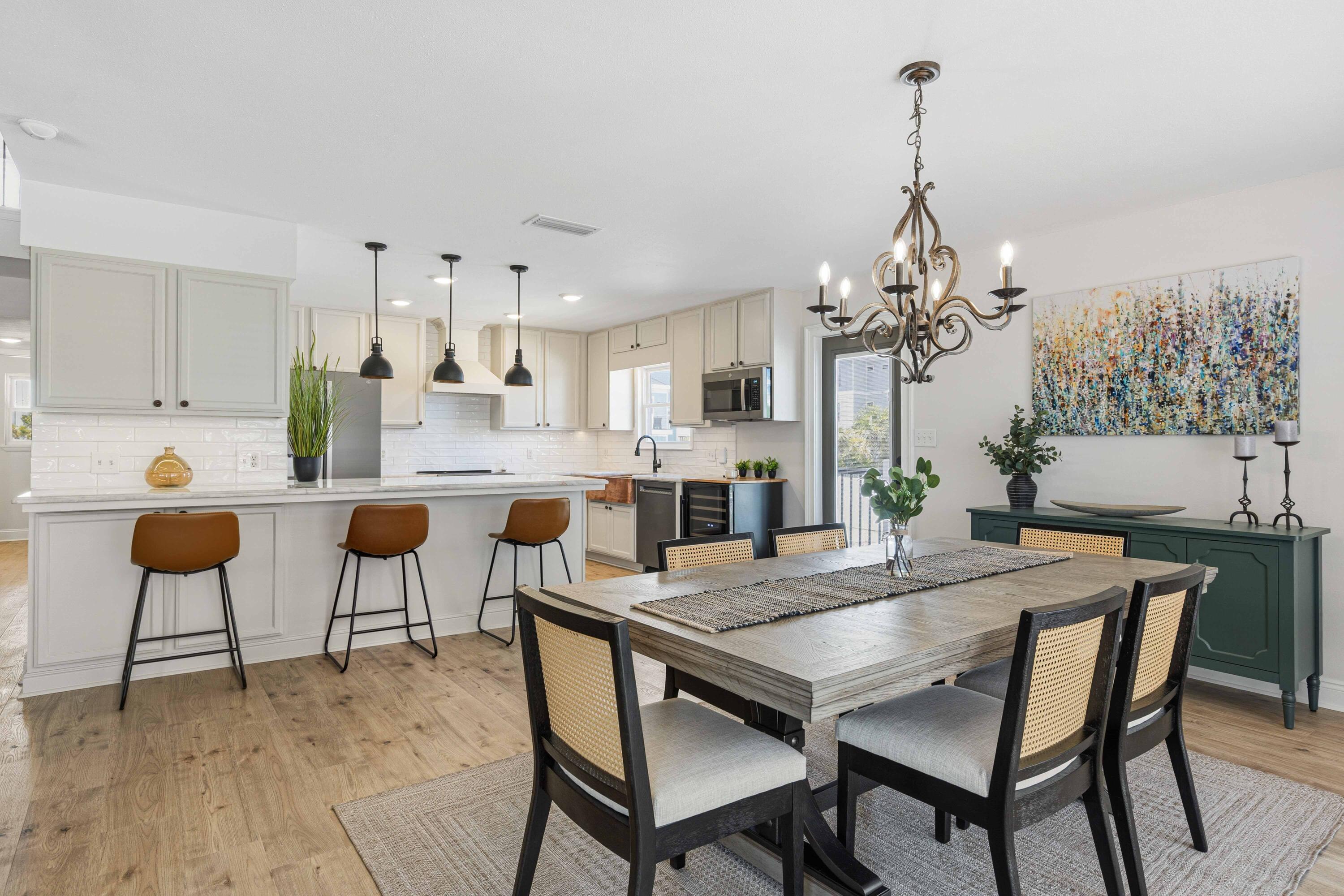 8147 White Sands Boulevard Navarre FL 32566