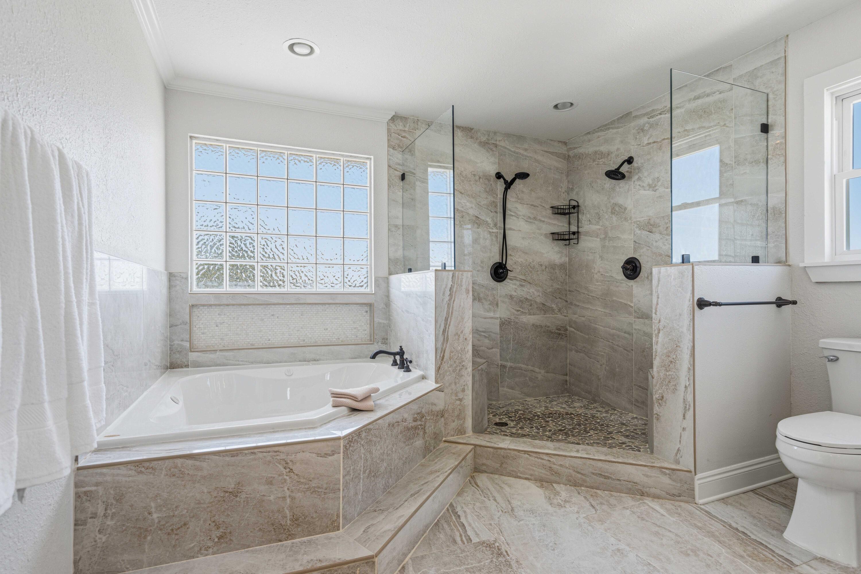 8147 White Sands Boulevard Navarre FL 32566