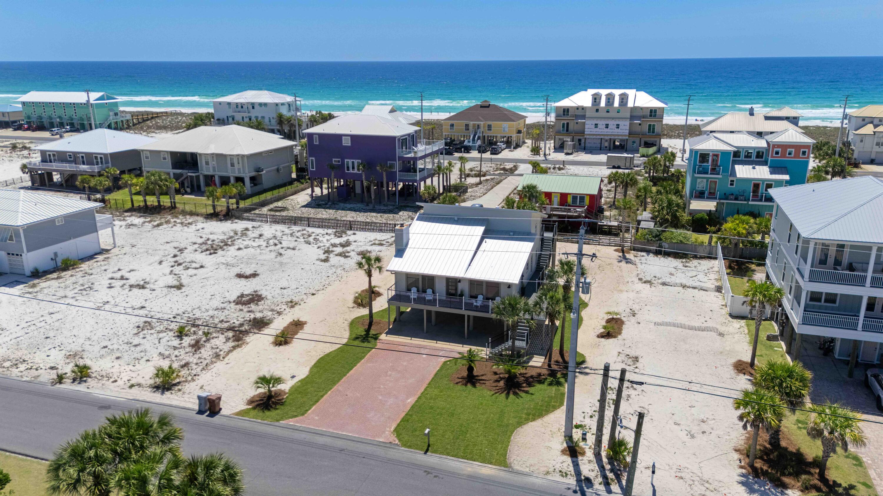 8147 White Sands Boulevard Navarre FL 32566