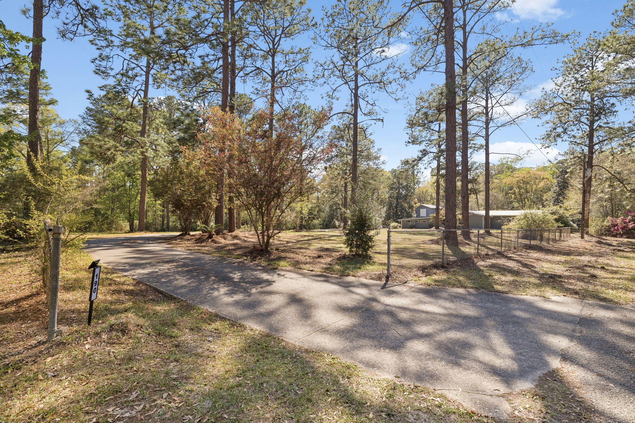 190 Meadowbrook Lane Defuniak Springs FL 32435
