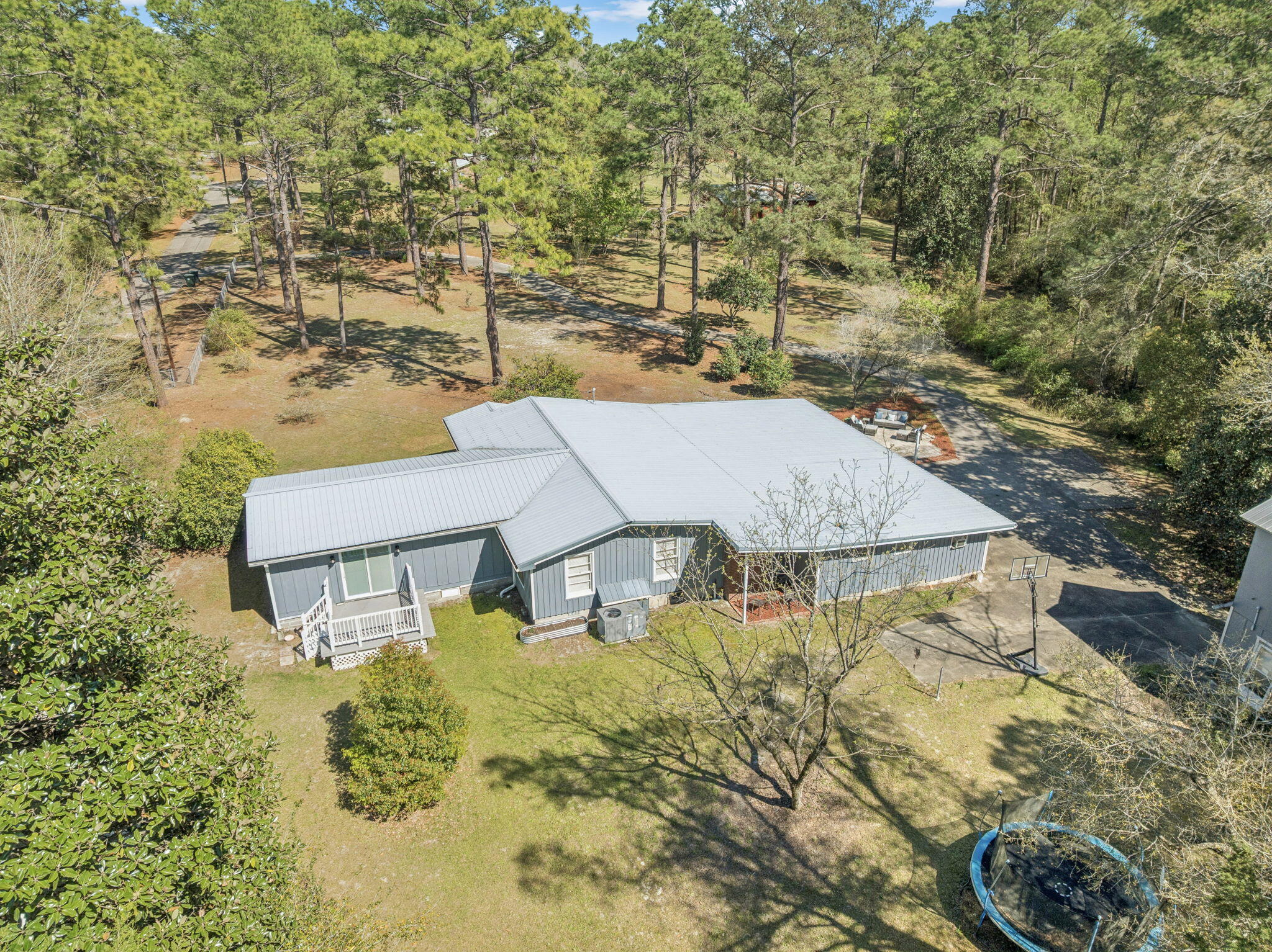 190 Meadowbrook Lane Defuniak Springs FL 32435