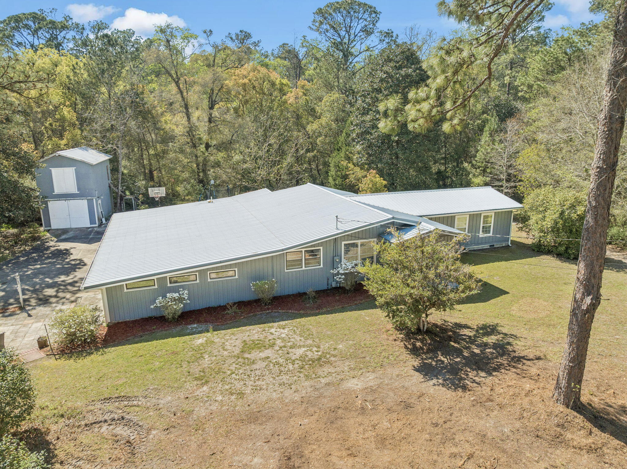 190 Meadowbrook Lane Defuniak Springs FL 32435