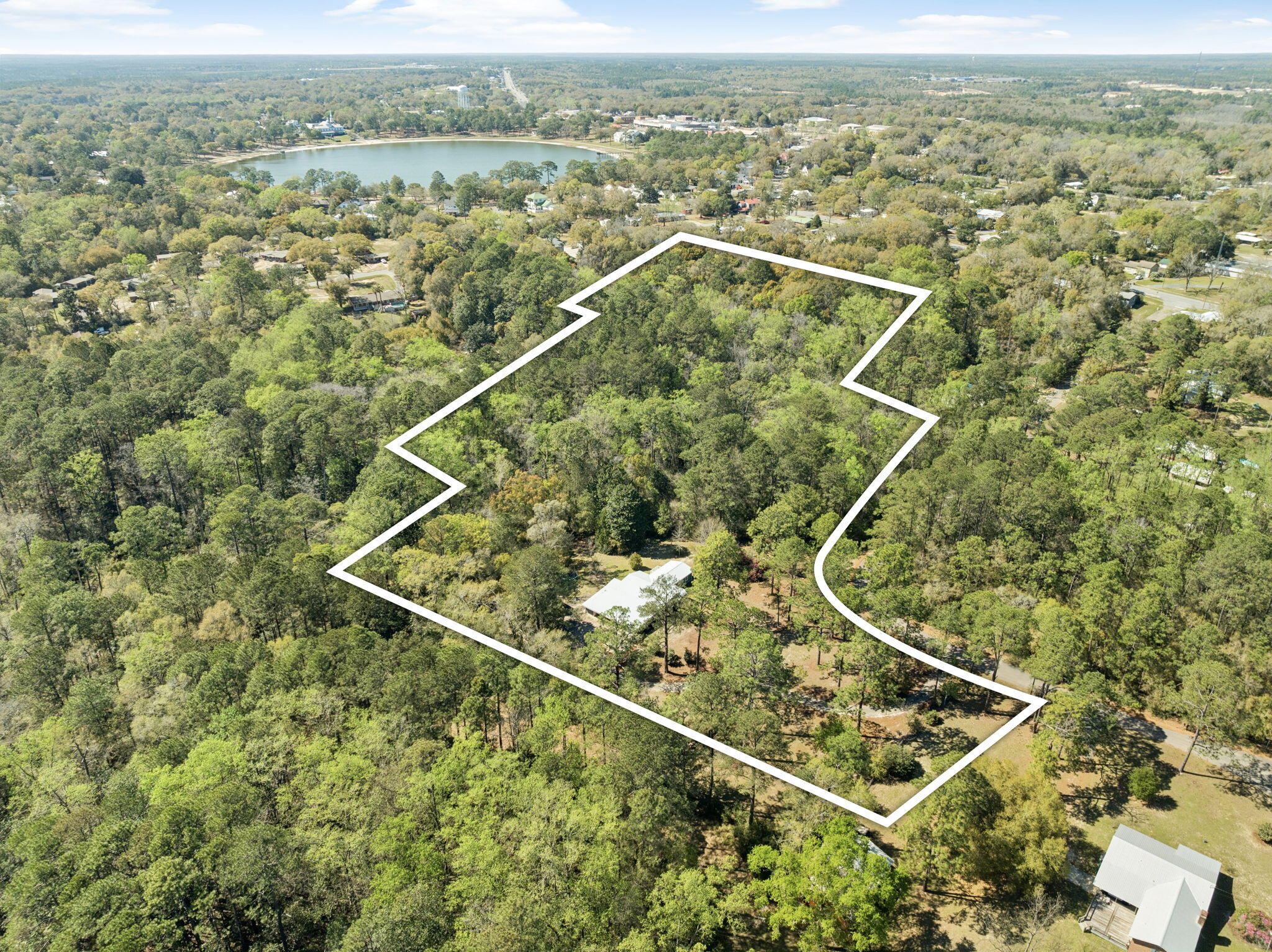 190 Meadowbrook Lane Defuniak Springs FL 32435