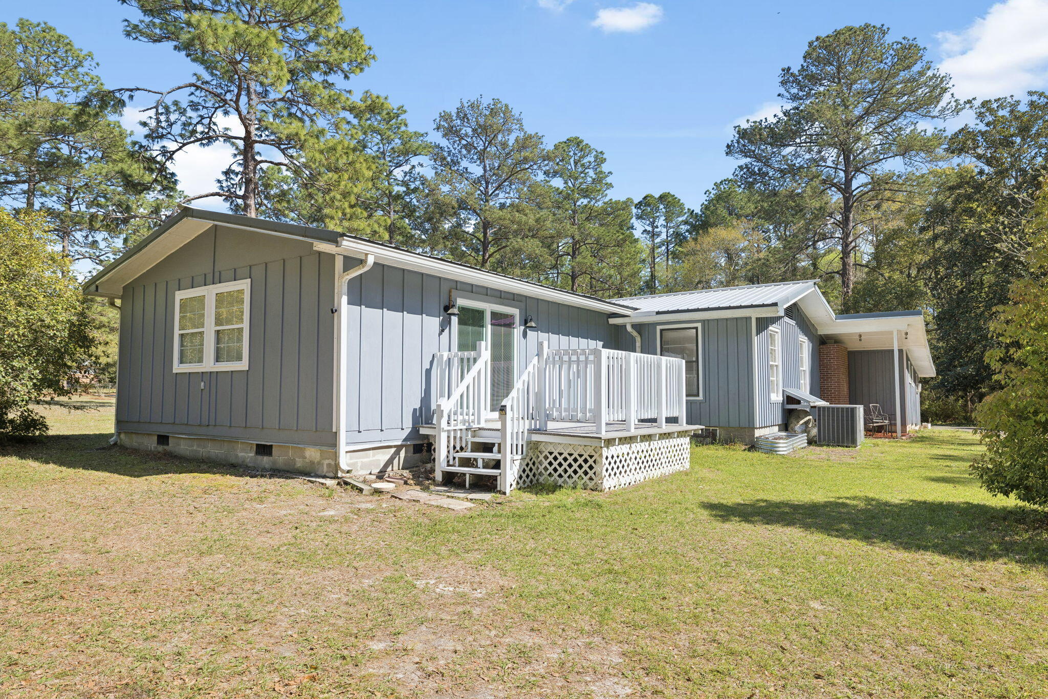 190 Meadowbrook Lane Defuniak Springs FL 32435