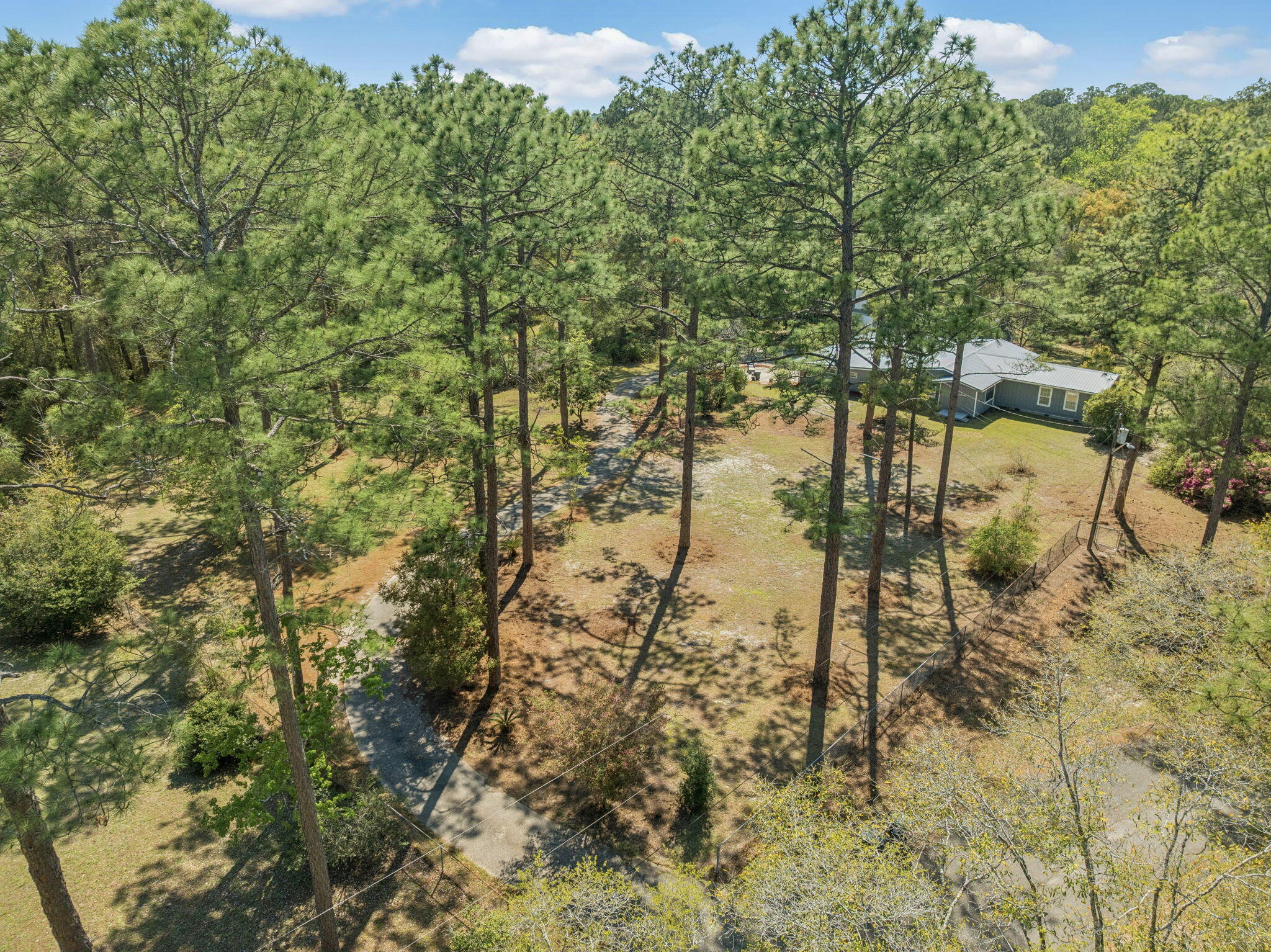 190 Meadowbrook Lane Defuniak Springs FL 32435