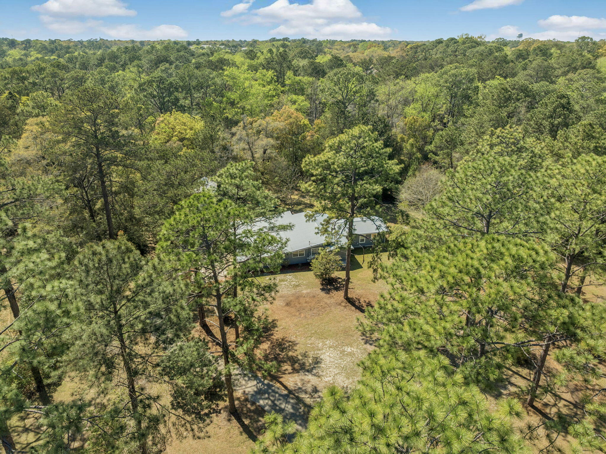 190 Meadowbrook Lane Defuniak Springs FL 32435