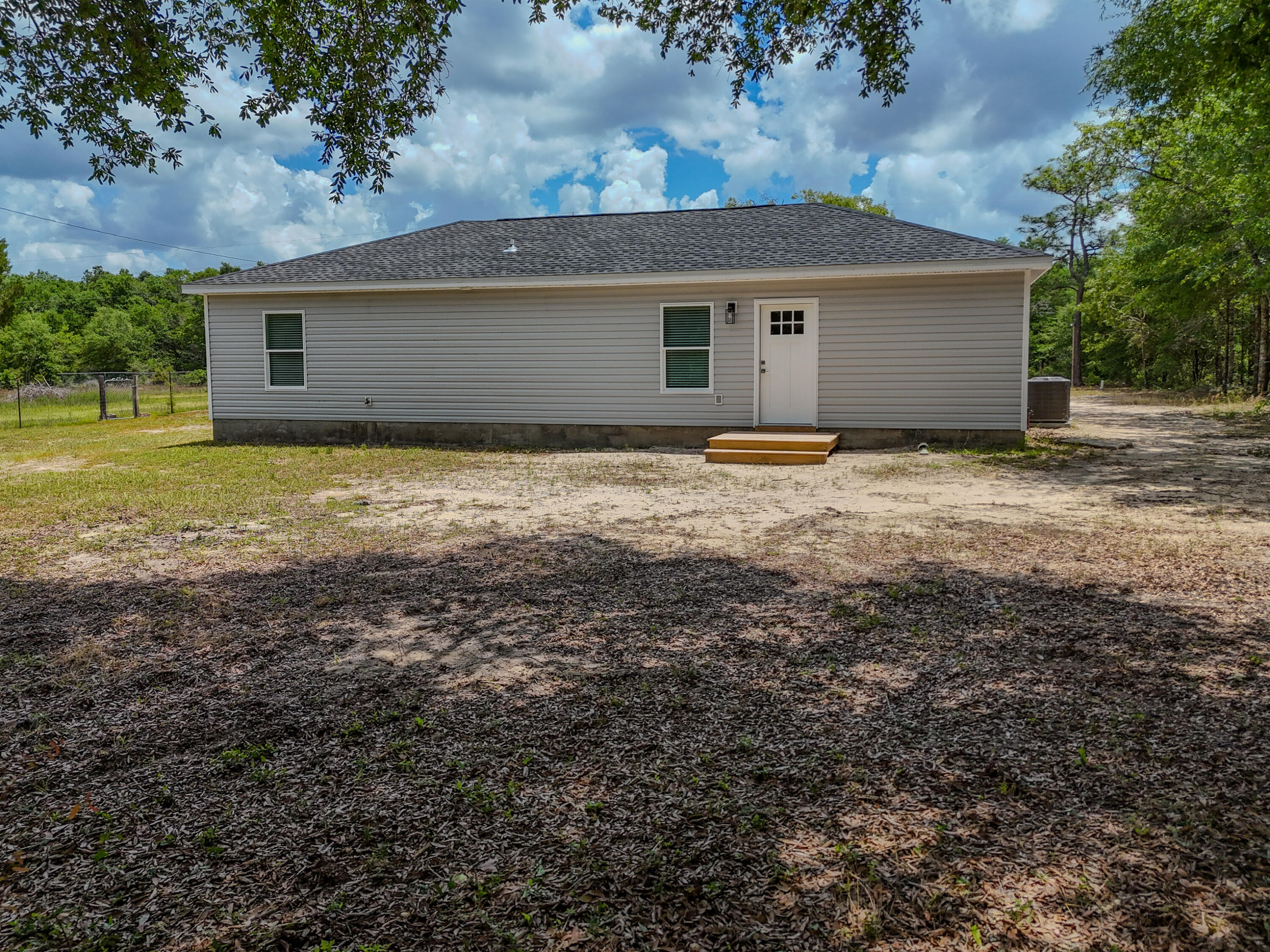 2763 Oakridge Road Defuniak Springs FL 32433