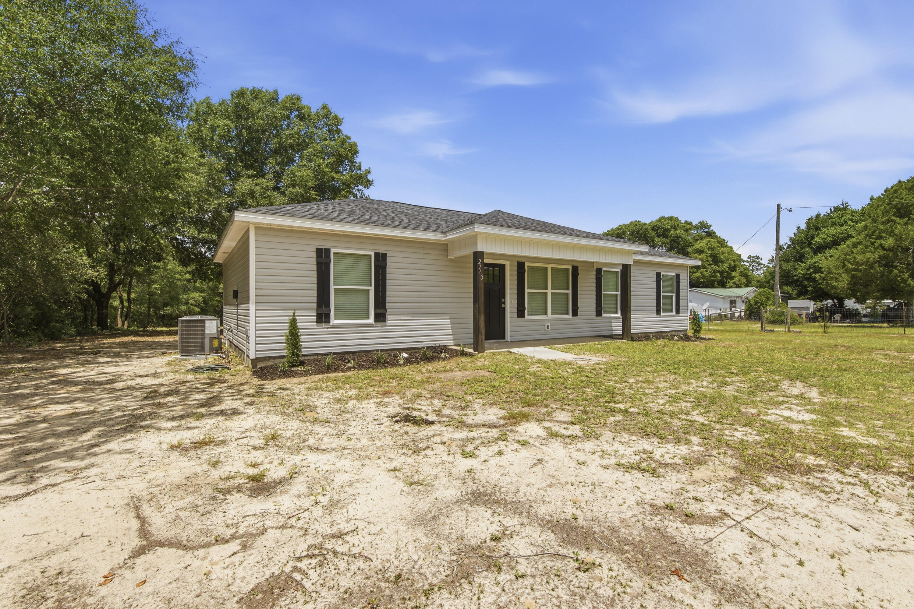 2763 Oakridge Road Defuniak Springs FL 32433