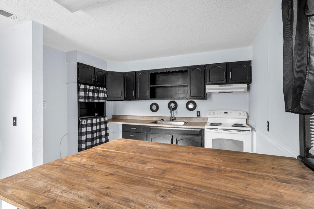 39 Will Kelly Avenue Defuniak Springs FL 32433