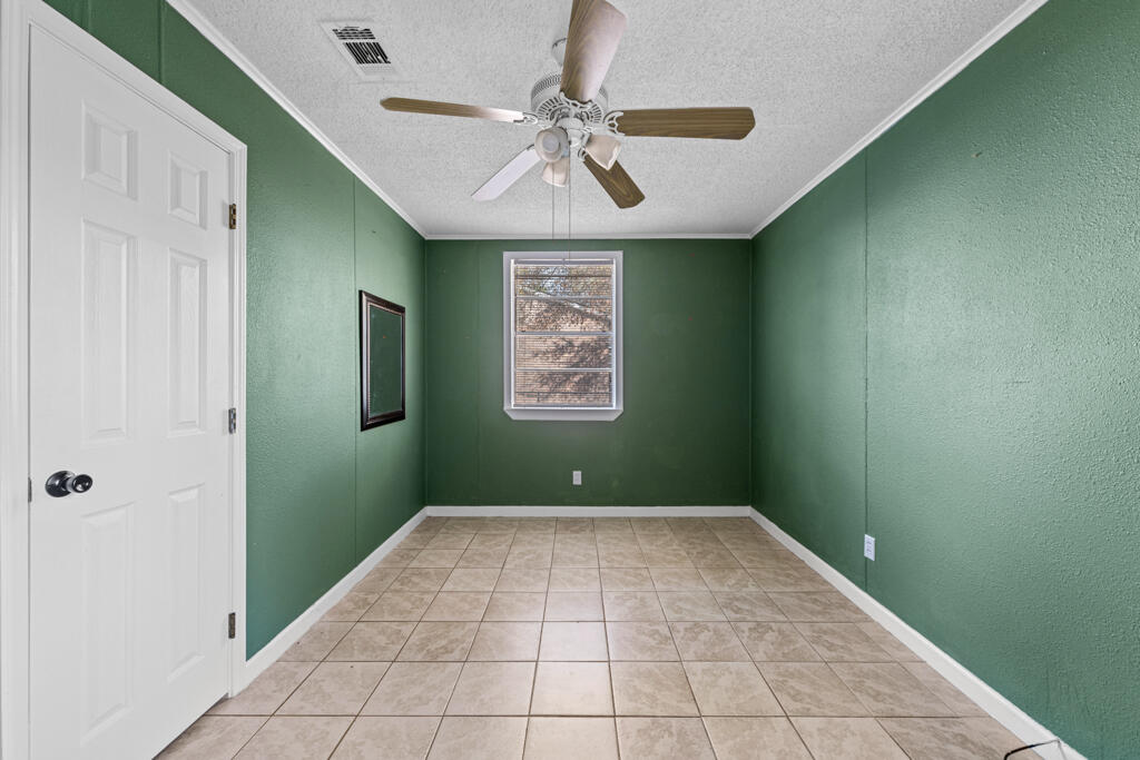 39 Will Kelly Avenue Defuniak Springs FL 32433