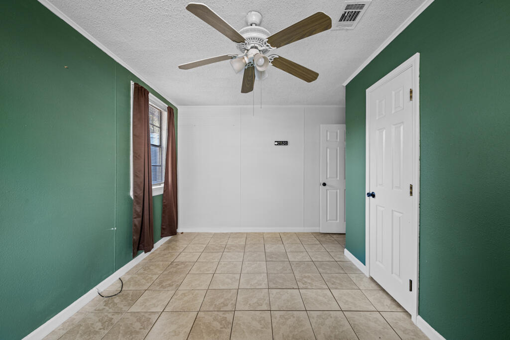 39 Will Kelly Avenue Defuniak Springs FL 32433