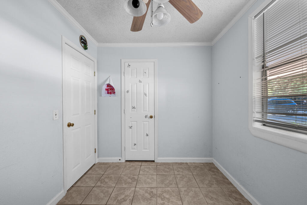 39 Will Kelly Avenue Defuniak Springs FL 32433