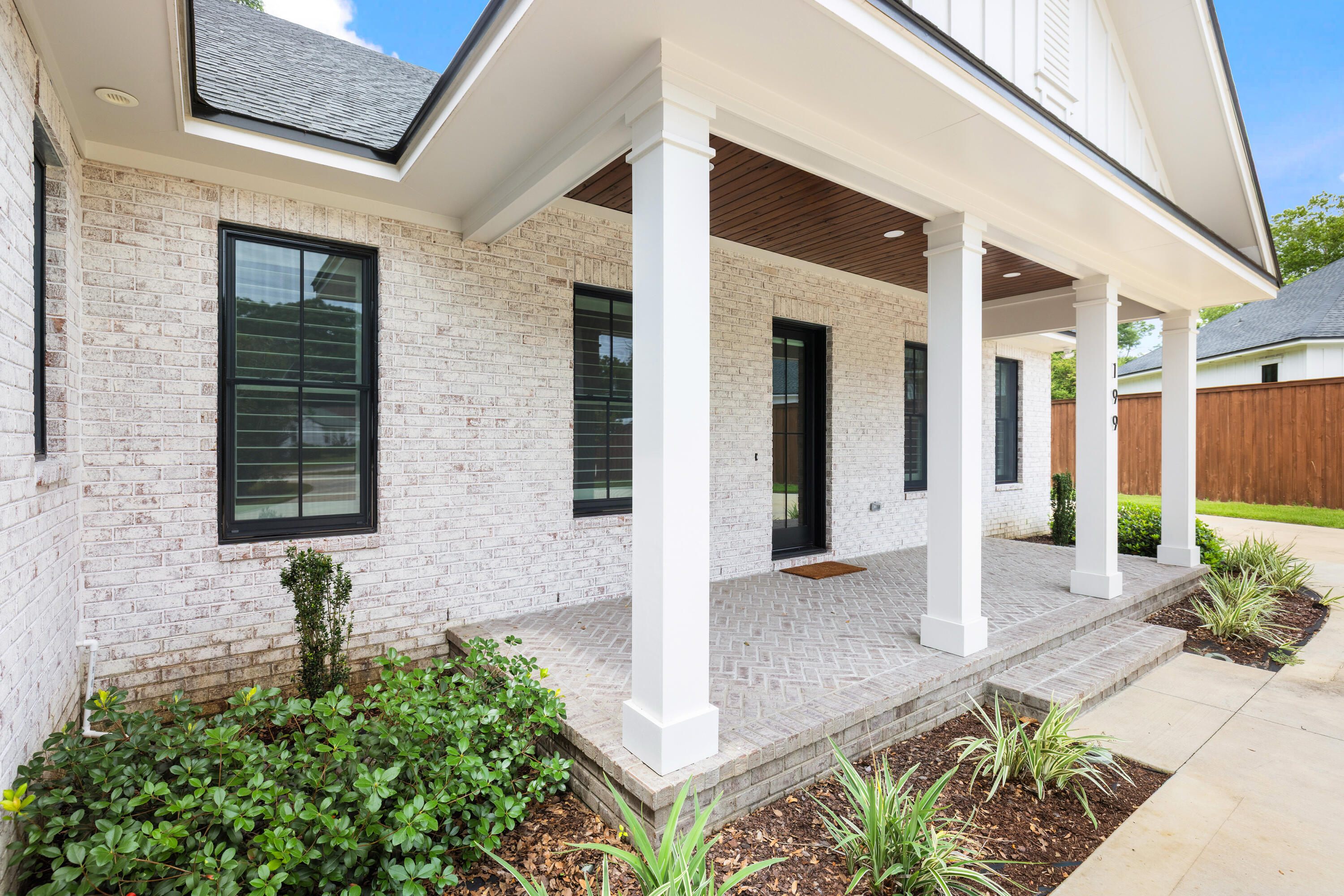199 Edge Avenue Valparaiso FL 32580