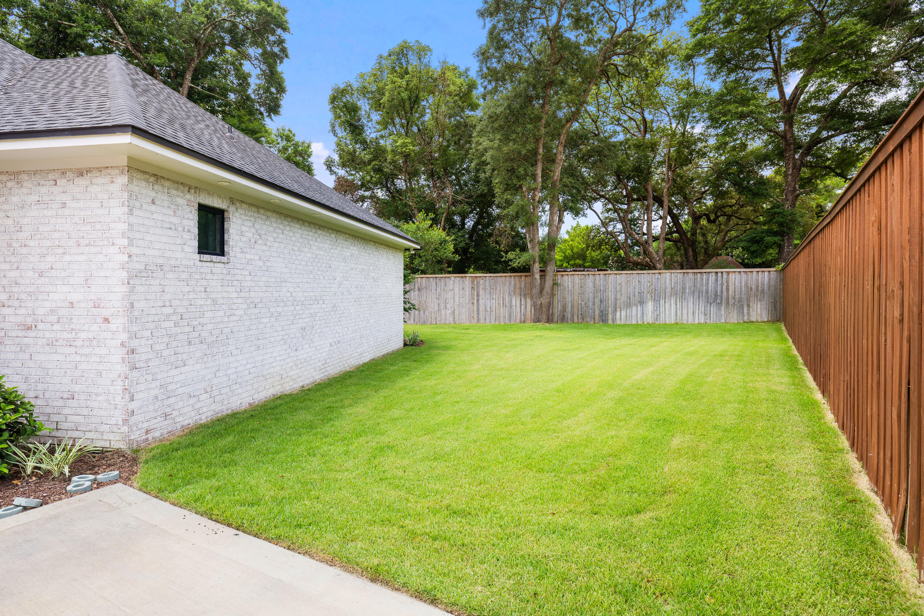 199 Edge Avenue Valparaiso FL 32580