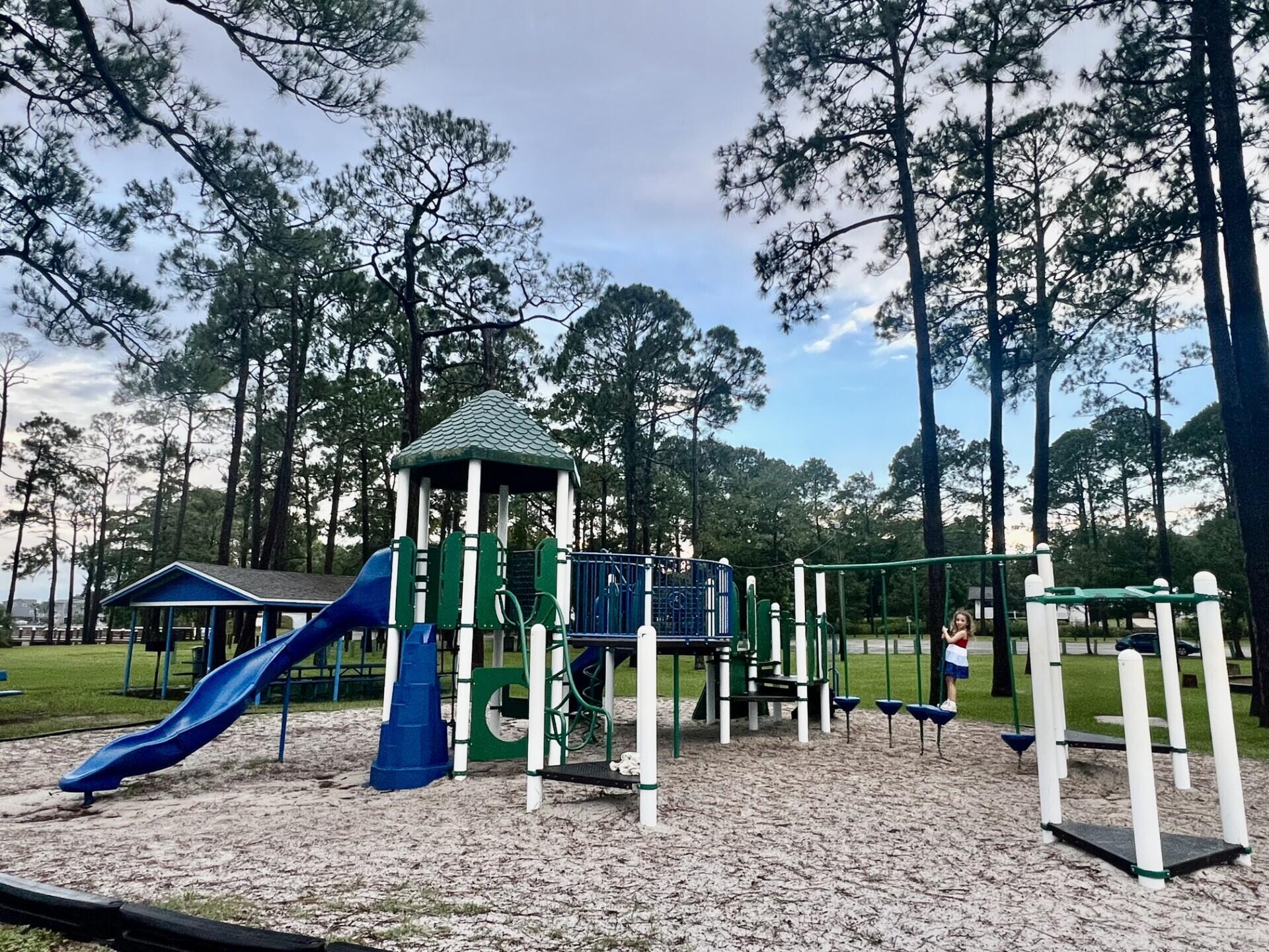 199 Edge Avenue Valparaiso FL 32580