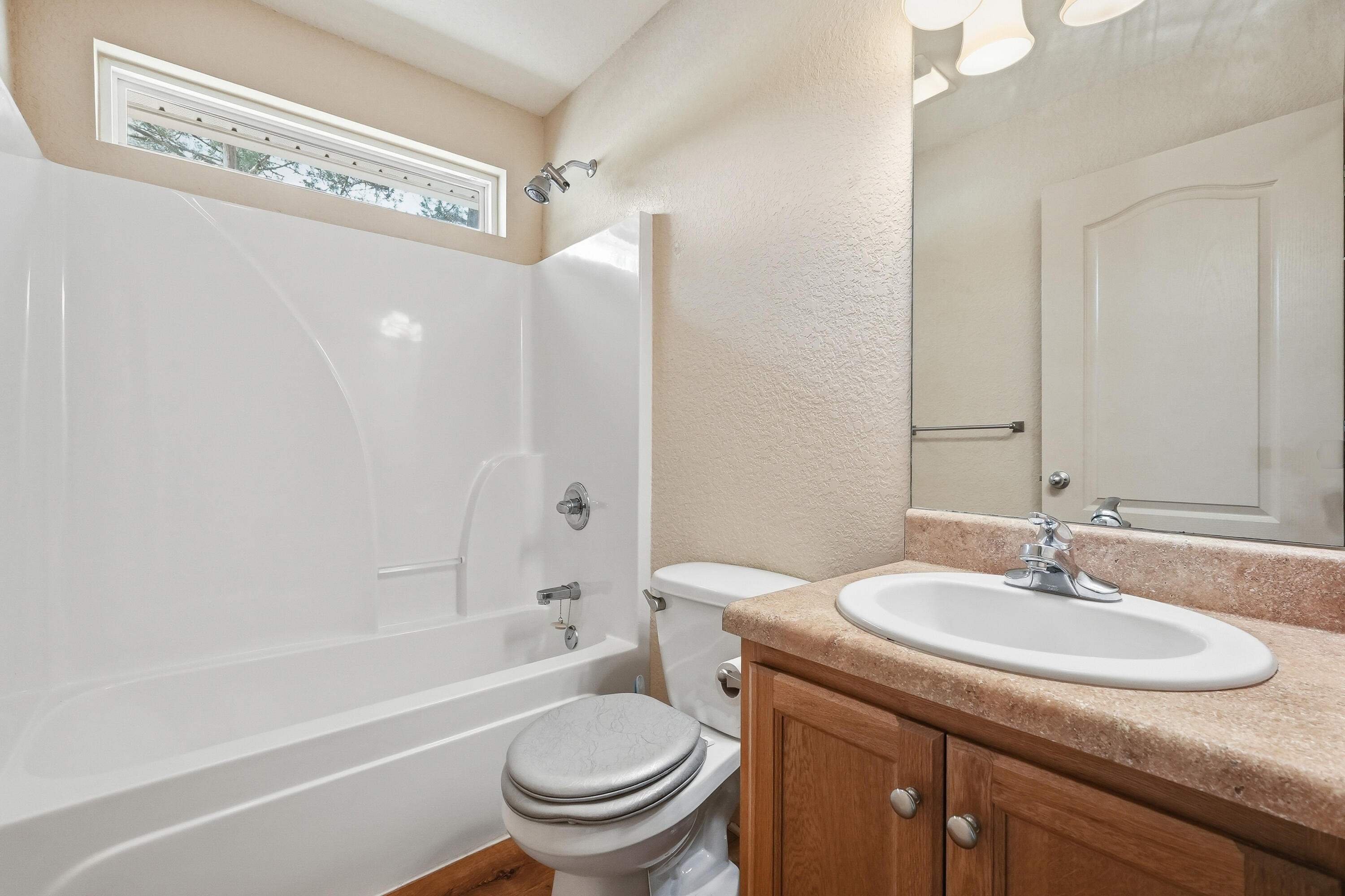 5530 Royal Street Crestview FL 32539