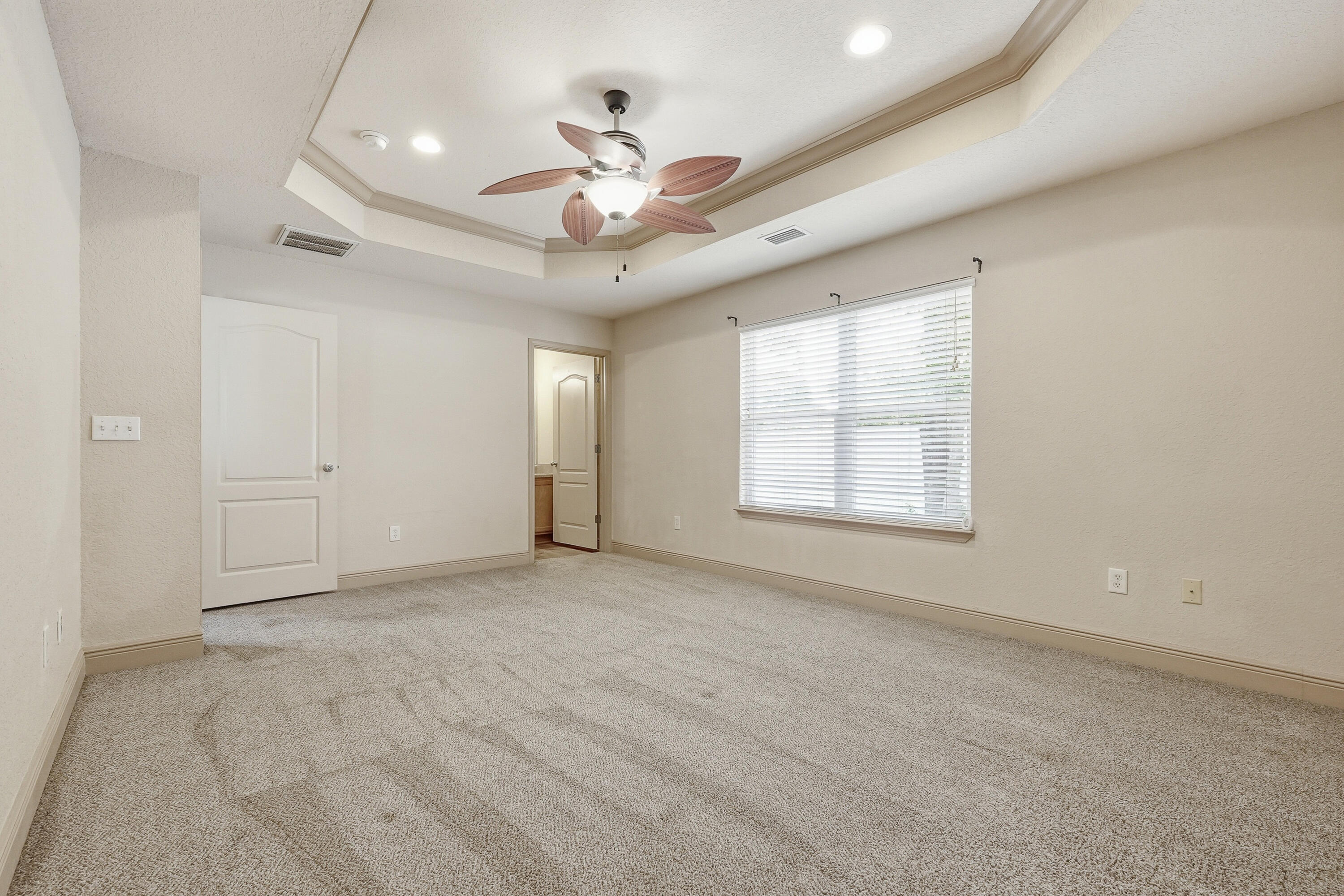 5530 Royal Street Crestview FL 32539