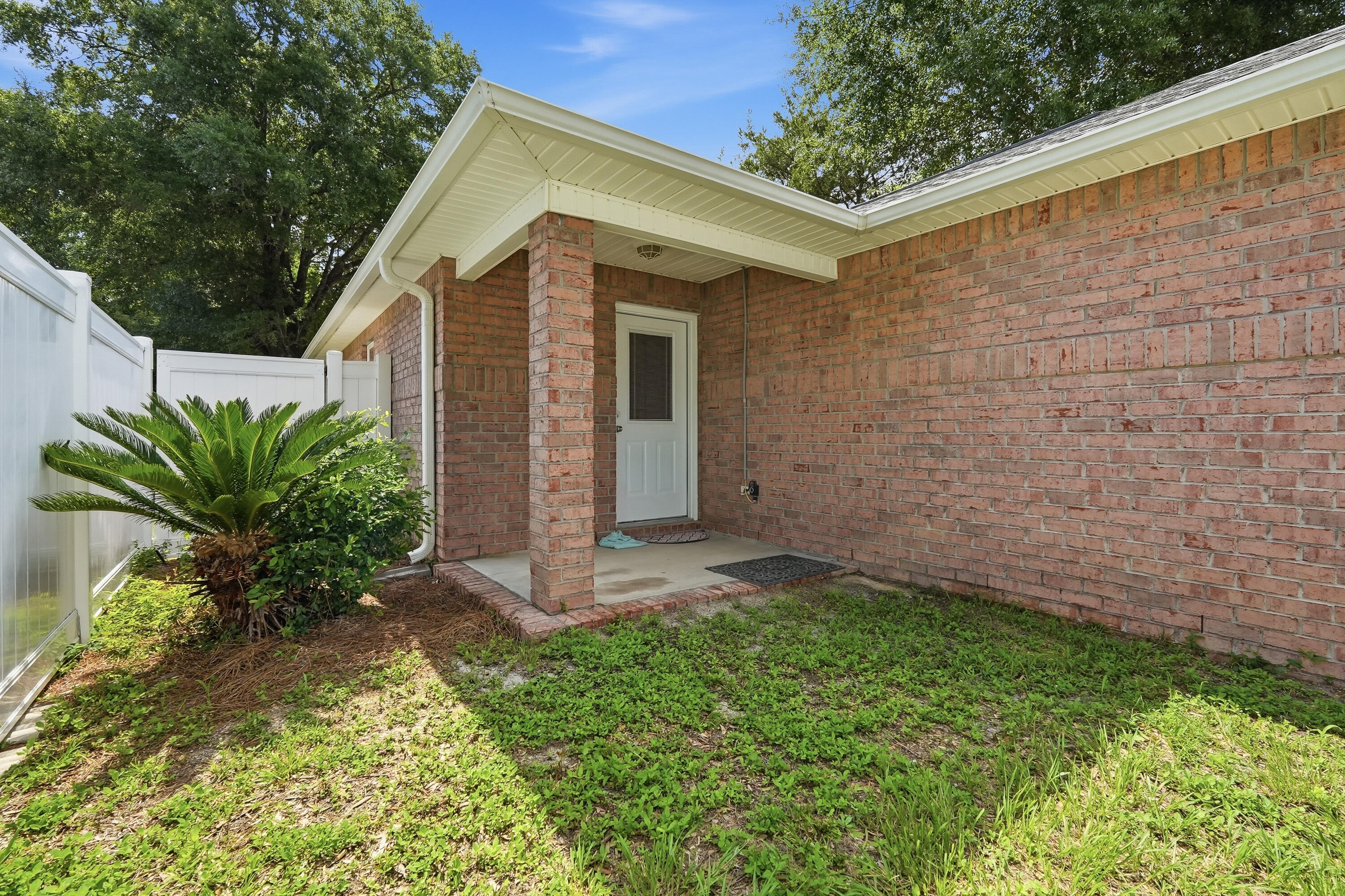 5530 Royal Street Crestview FL 32539