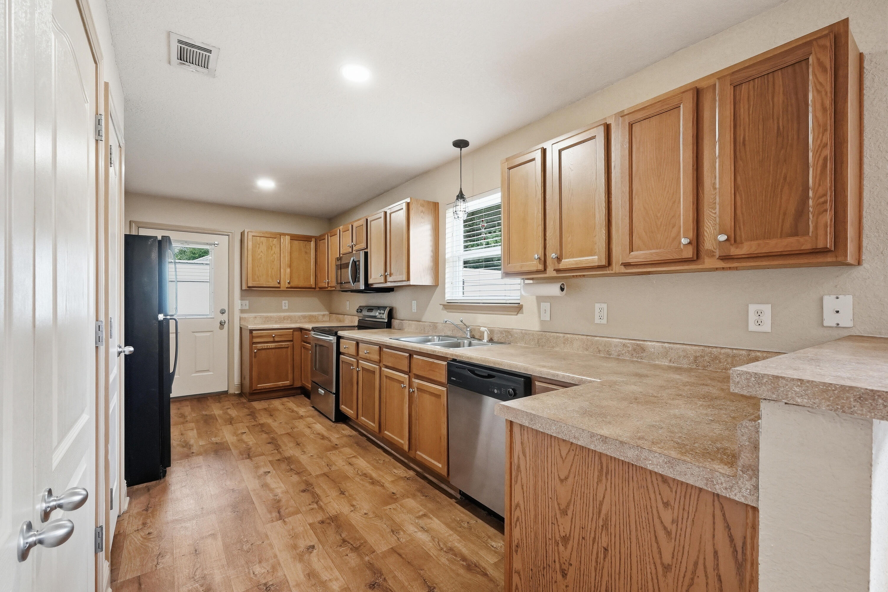 5530 Royal Street Crestview FL 32539