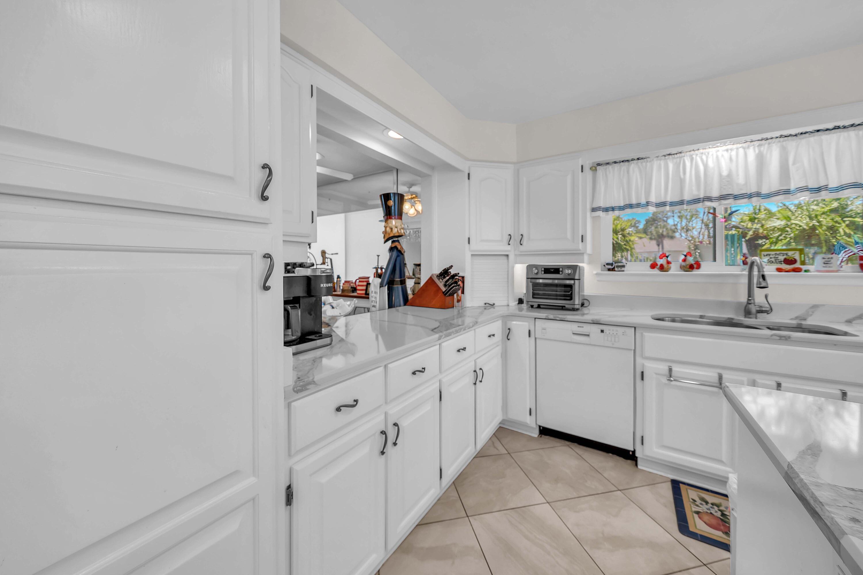 1522 Trout Lane Panama City Beach FL 32408