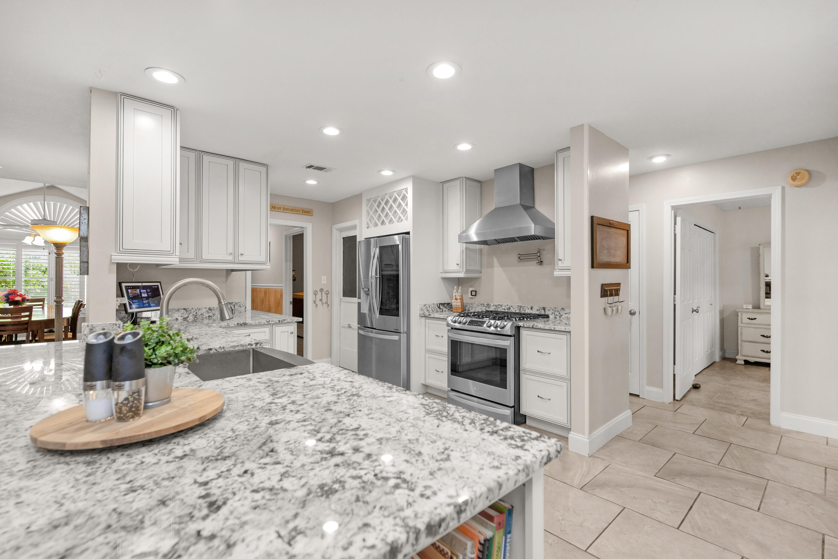 2587 Dana Court Shalimar FL 32579