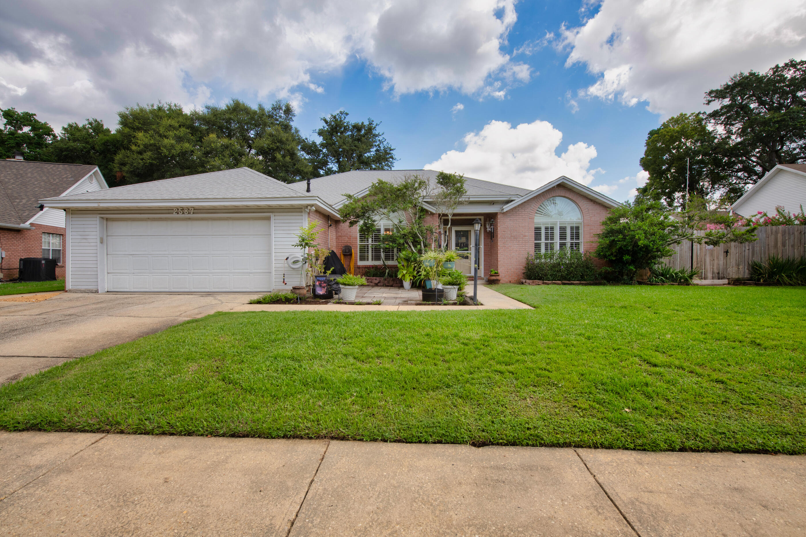 2587 Dana Court Shalimar FL 32579
