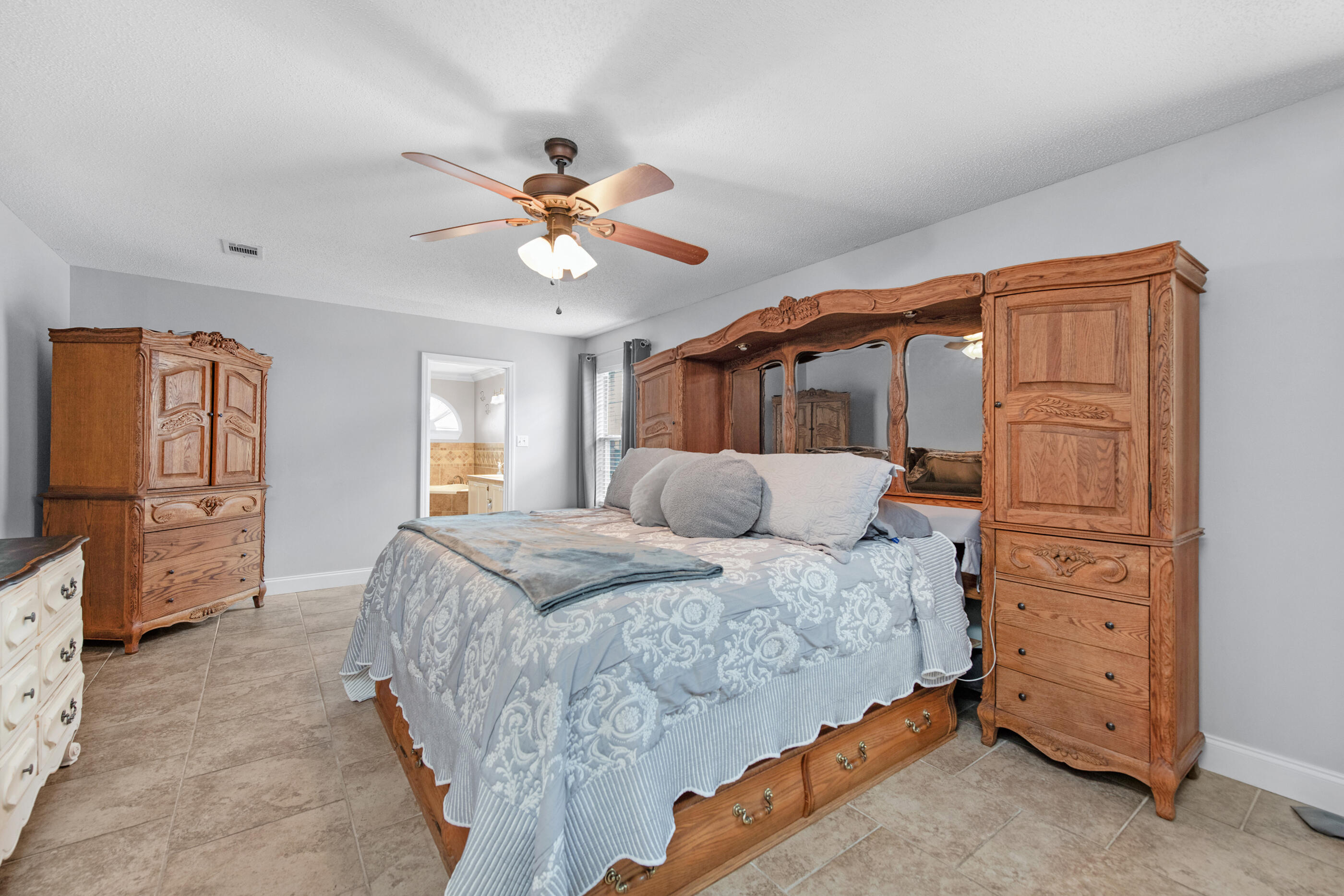2587 Dana Court Shalimar FL 32579