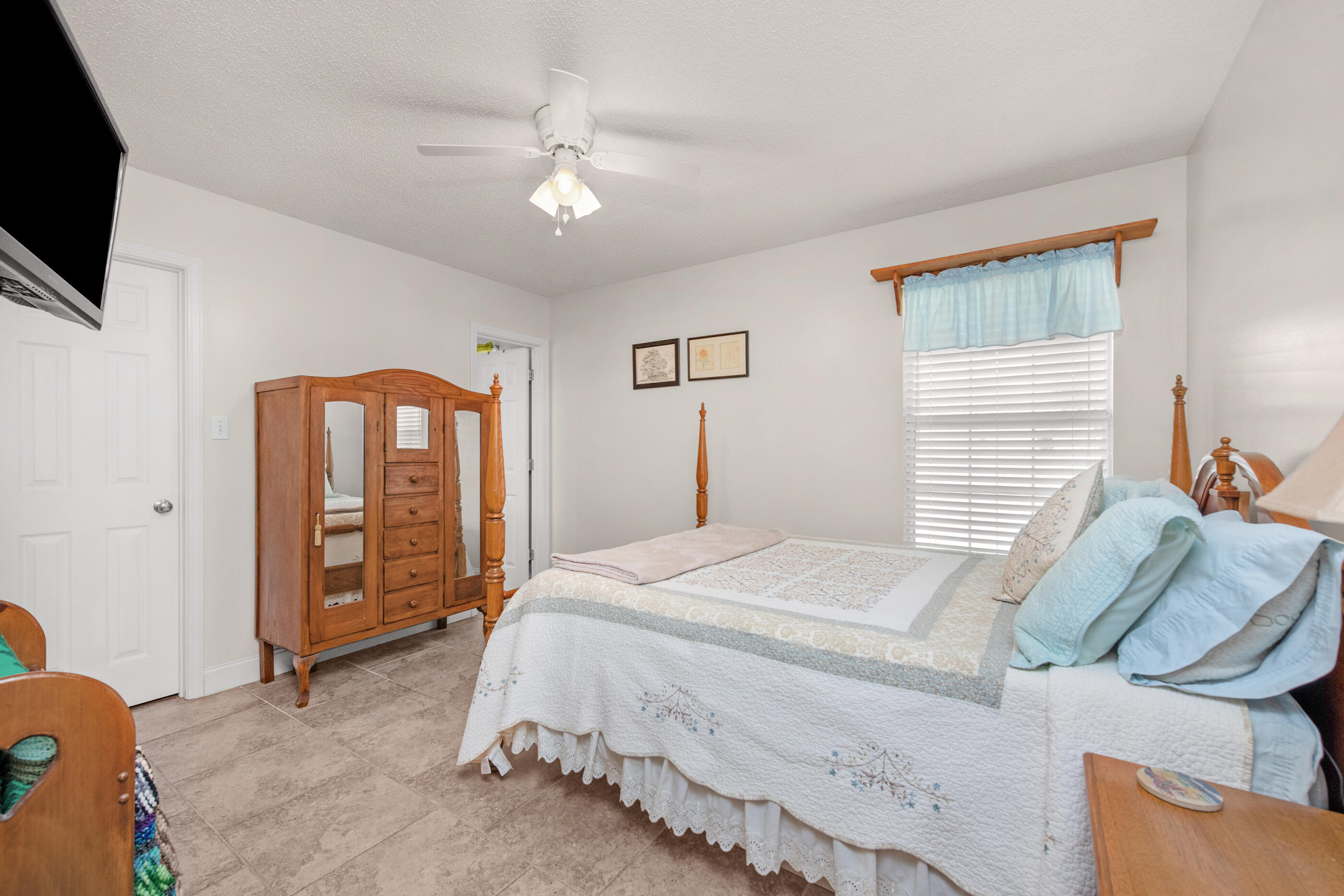 2587 Dana Court Shalimar FL 32579