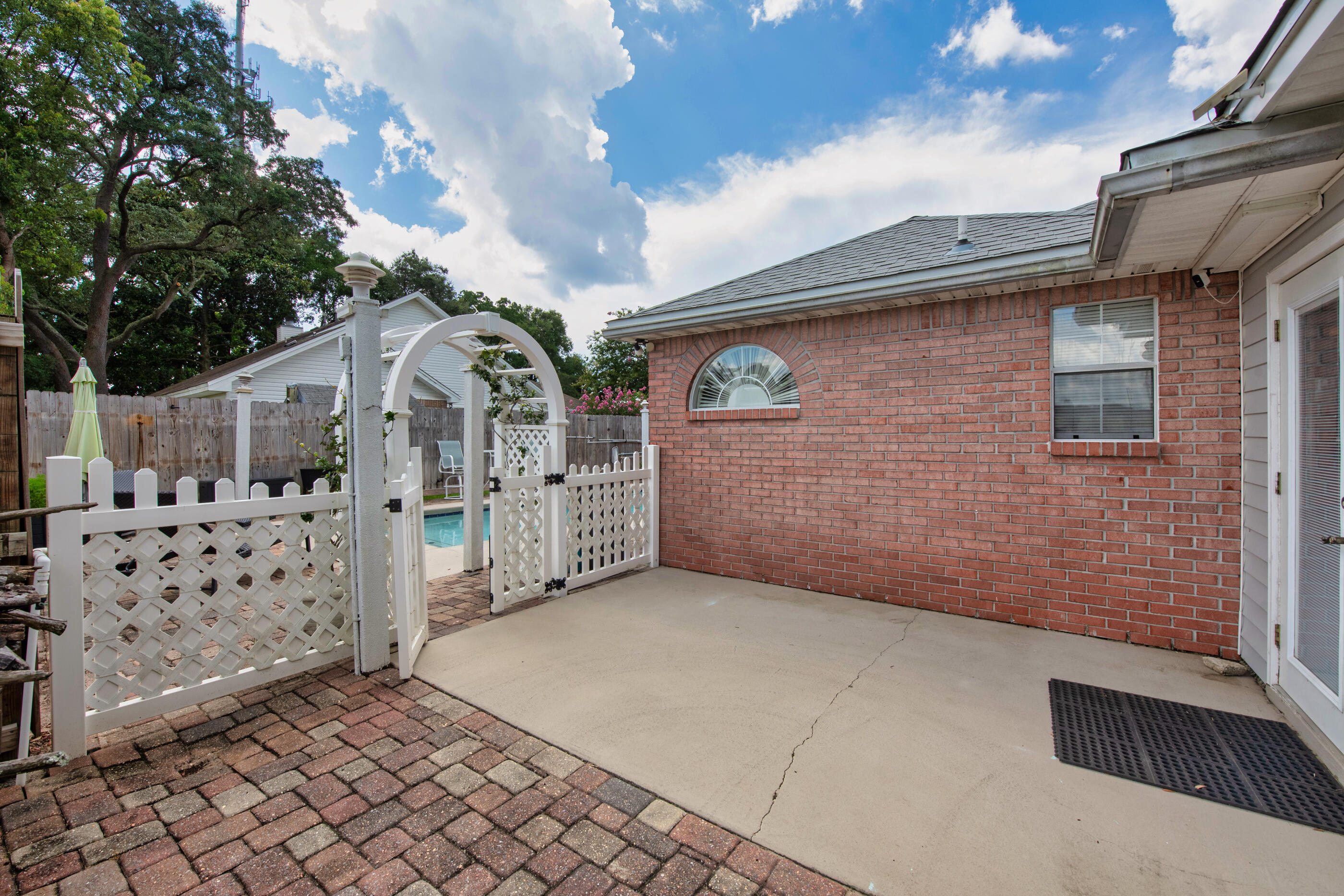 2587 Dana Court Shalimar FL 32579